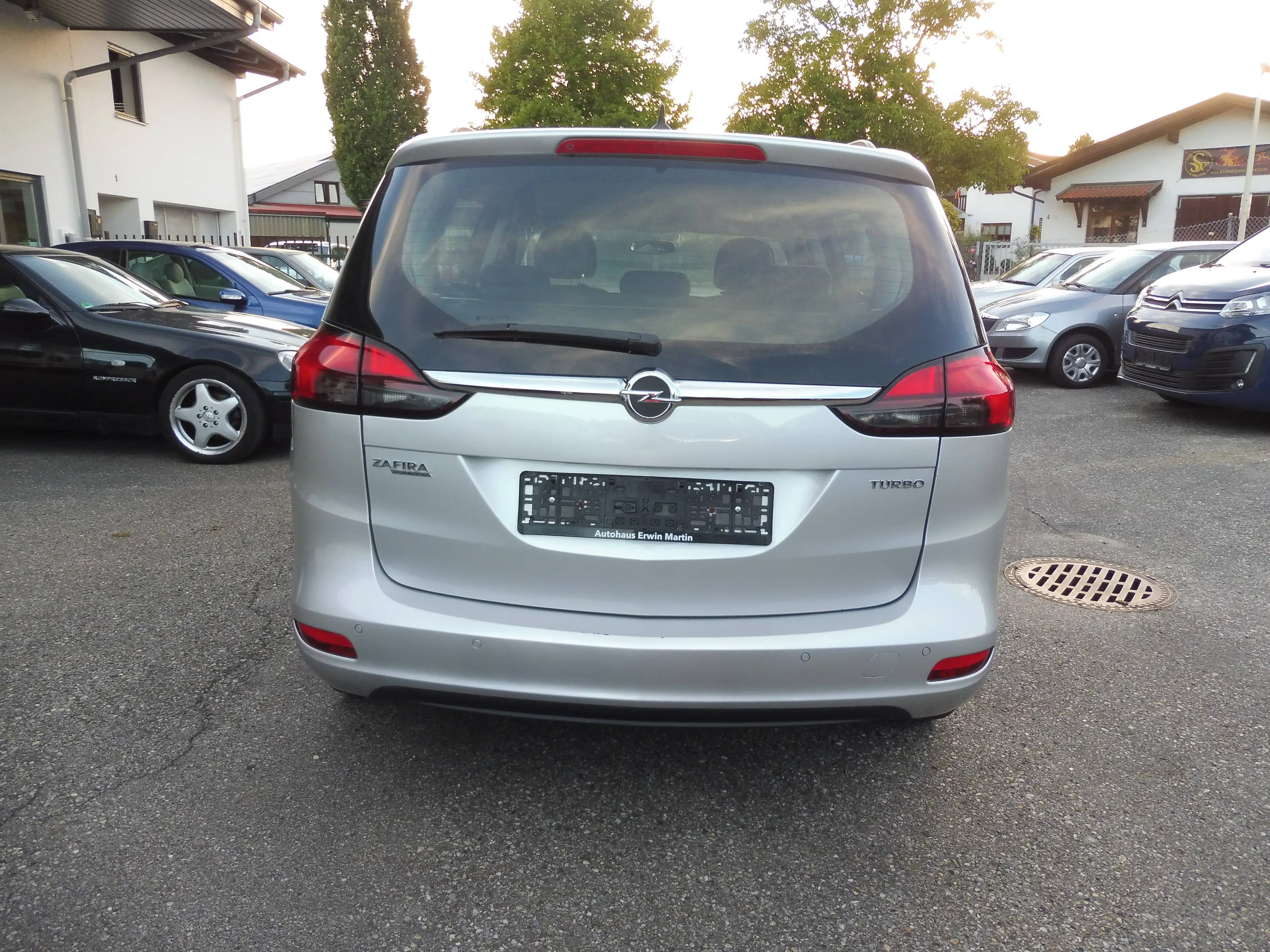 Opel Zafira Tourer Edition / NAVI / PDC / AUS 2. HAND — photo 7
