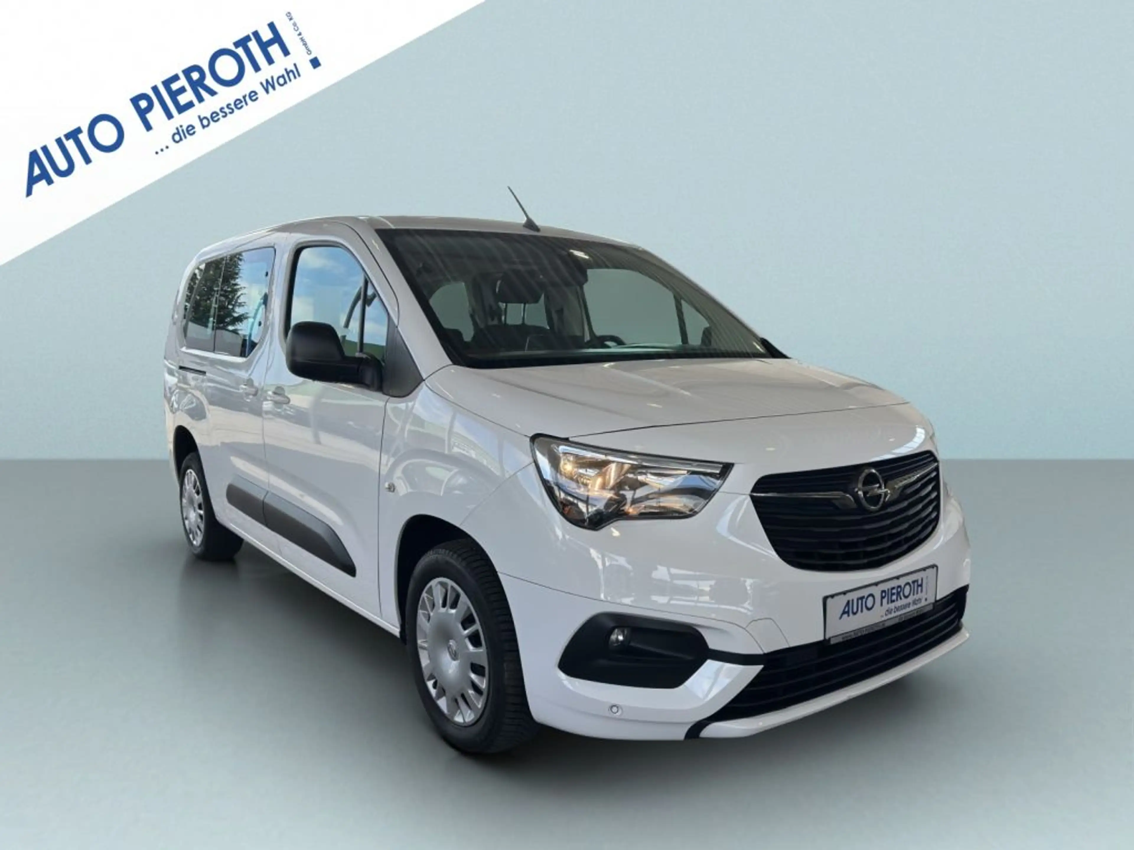 Opel Combo Life XL 1.2 Turbo Start/Stop Automatik Edition — photo 4