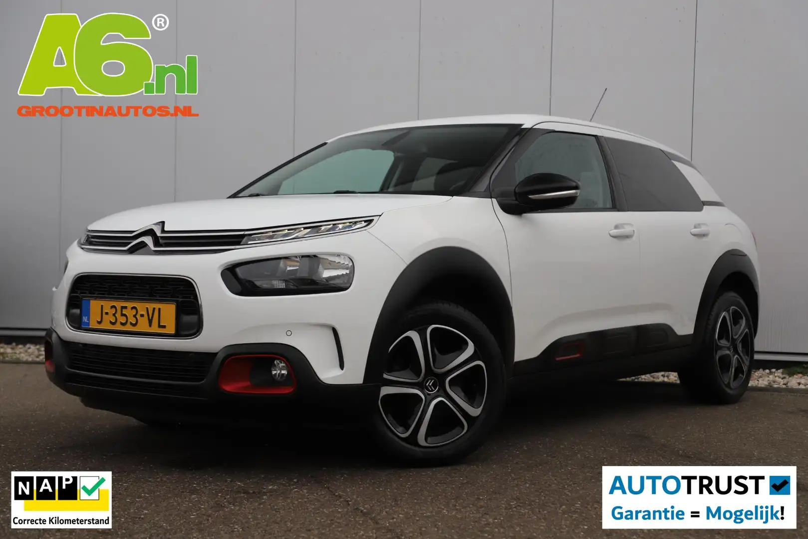 Citroen C4 Cactus 1.2 PureTech Business 110PK Trekhaak Navigatie Ach Wit - 1
