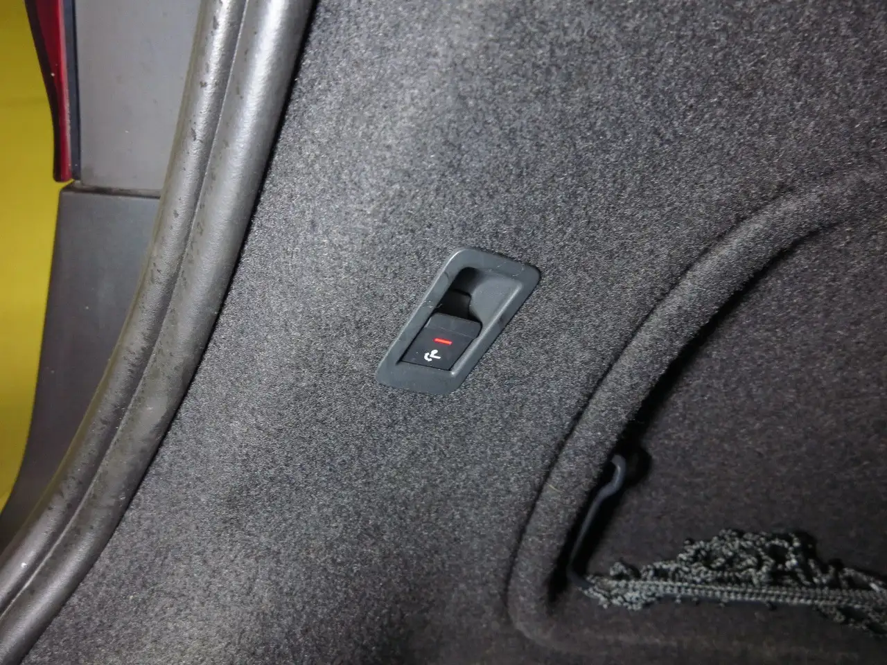 Audi A4 40 TDI 2.0 SCR quattro S tronic advanced AHK, миниатюра 24