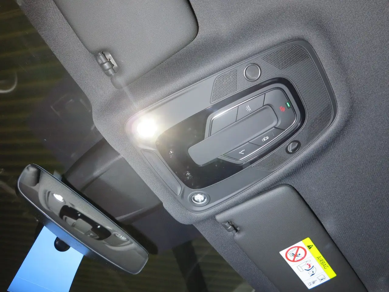 Audi A4 40 TDI 2.0 SCR quattro S tronic advanced AHK, миниатюра 17