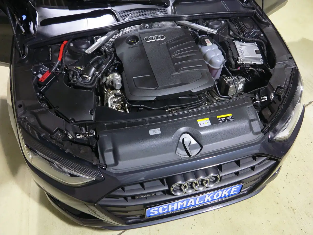 Audi A4 40 TDI 2.0 SCR quattro S tronic advanced AHK, миниатюра 8