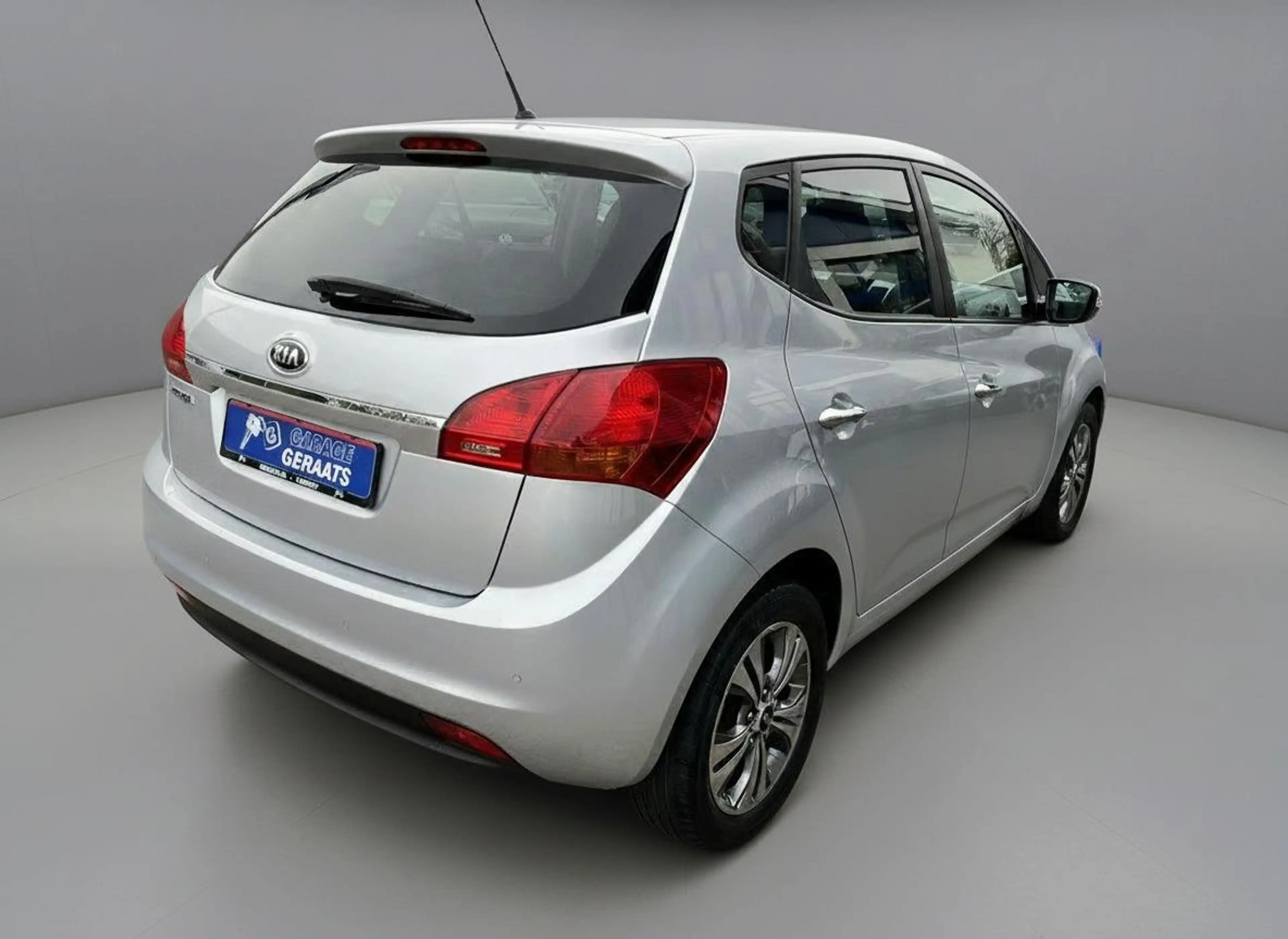 Kia Venga 1.6 CVVT DynamicPLusLine | Cruise controle, Climat — photo 5