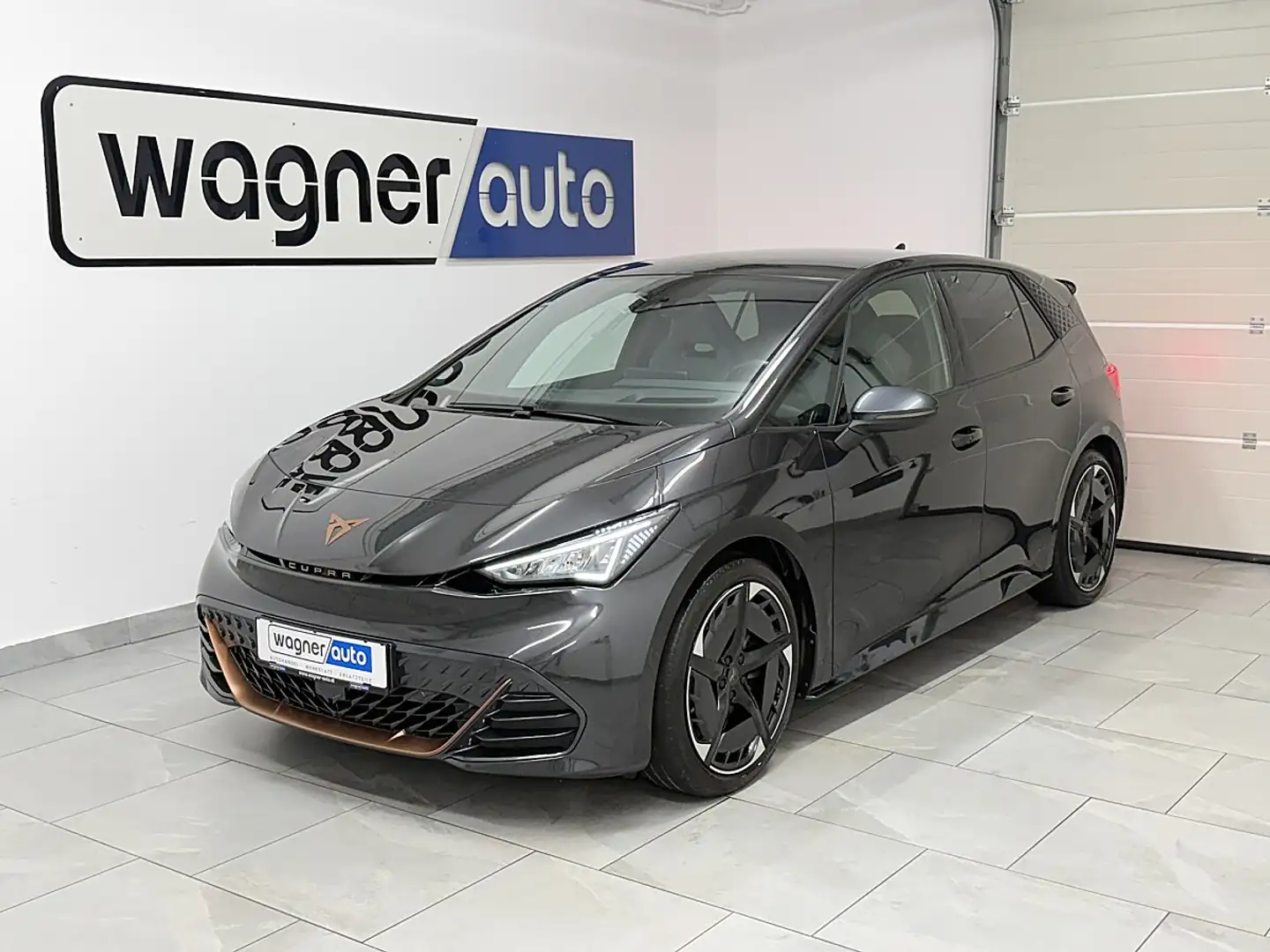 CUPRA Born 58kWh. LED/ACC/Navi/HeadUp/Pano/Beats Sound/RFK... Grau - 2