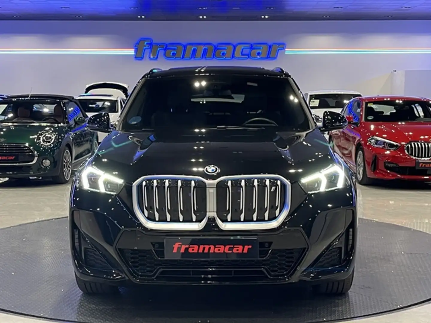 BMW iX1 xDrive30A Noir - 2