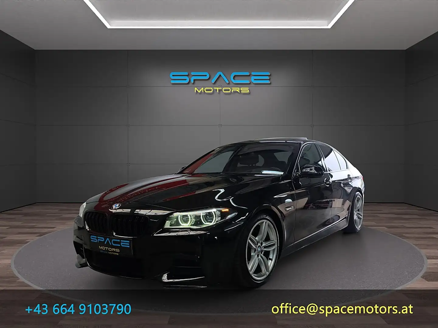 BMW 530 d xDrive Aut. Schwarz - 1