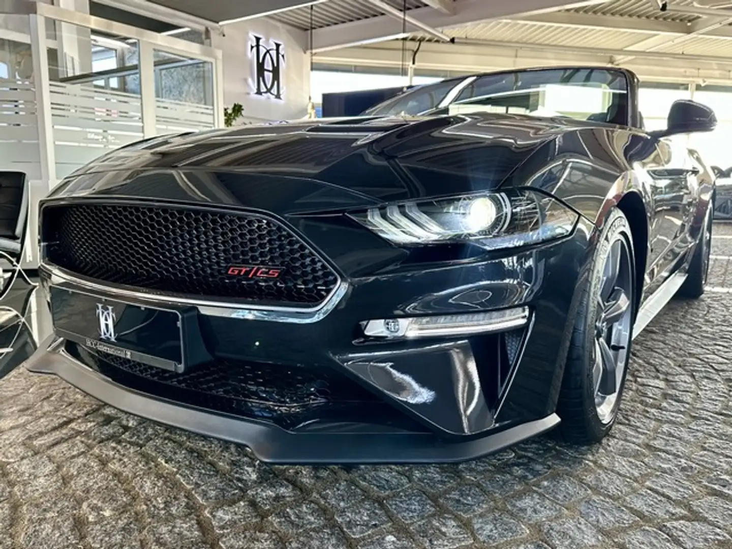 Ford Mustang GT  California Special +Garantie 7/70TKM Grau - 2