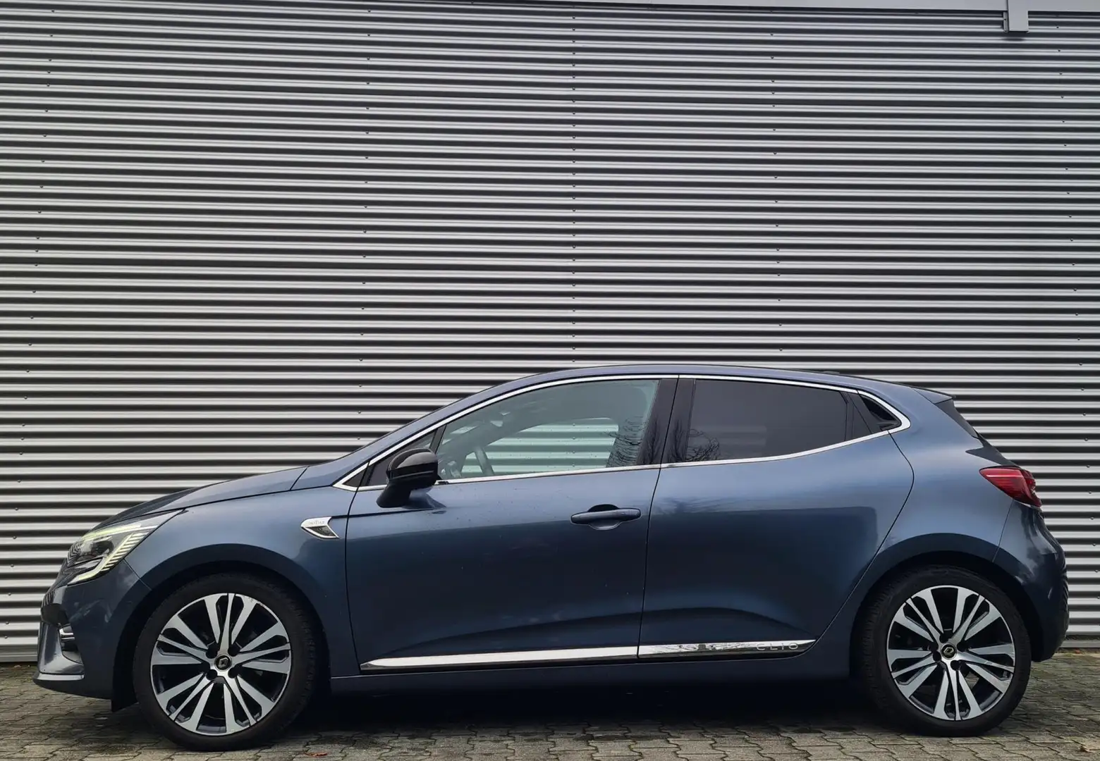 Renault Clio 1.0 TCe Initiale Paris 5drs 01-2020 Gris Titanium Grijs - 2