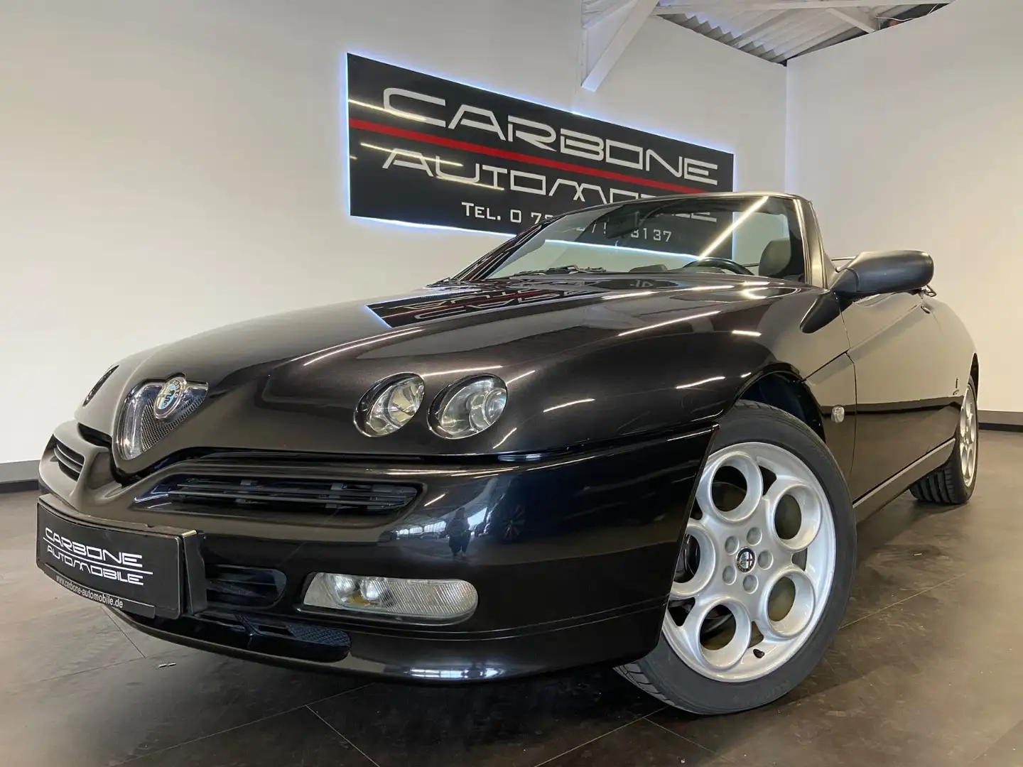 Alfa Romeo Spider 2.0 16V **Edizione Elegante** Black - 1