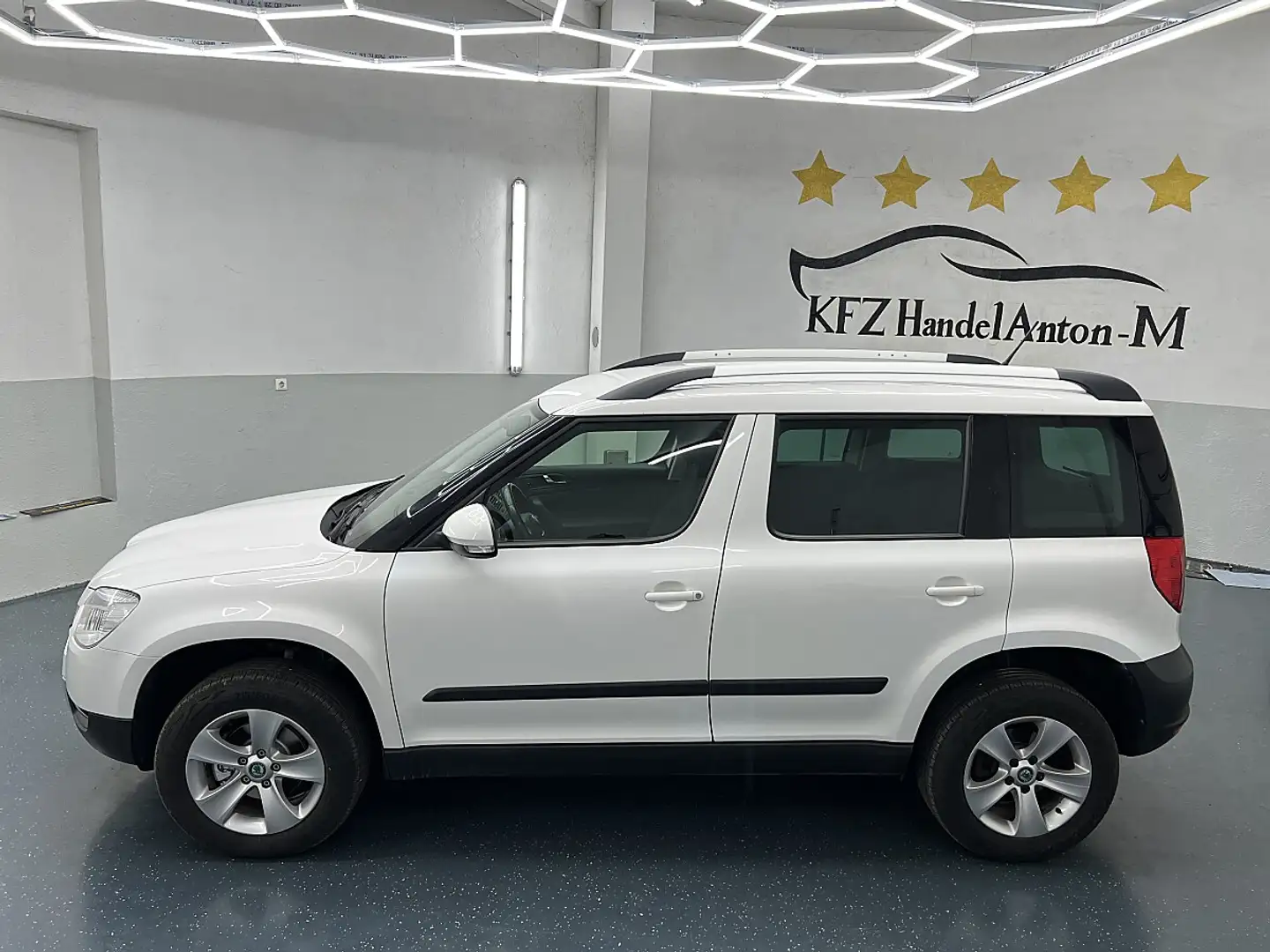Skoda Yeti 4x4 Twenty Ambition 2,0 TDI * SOFORT FINANZIER... Weiß - 2