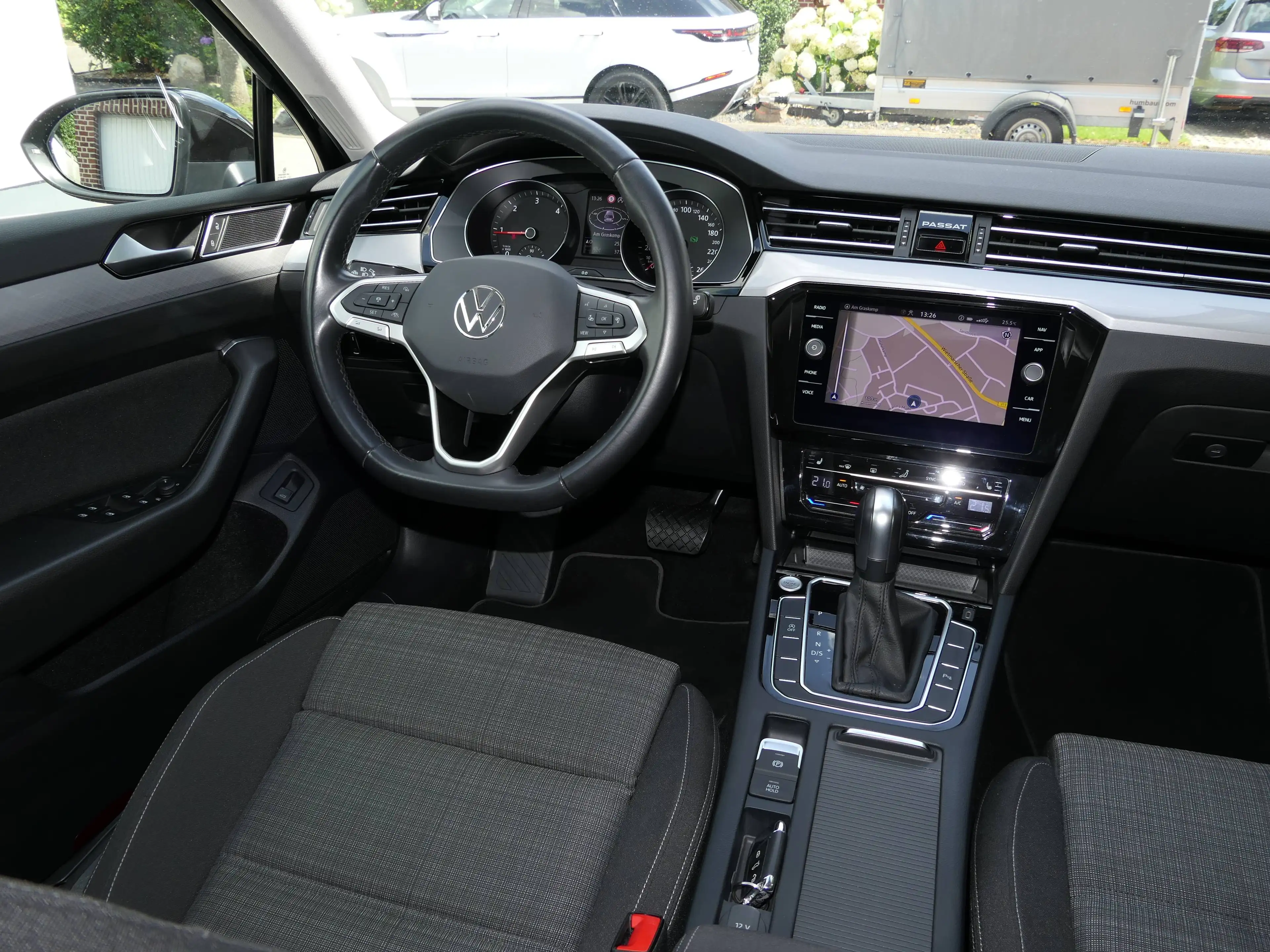 Volkswagen Passat Variant VW-PASSAT+VARIANT+TDI+DSG+NAVI+ALU+E-SITZE+LED+AHK+ACC+RFK+TRAVEL-ASSIST — photo 6