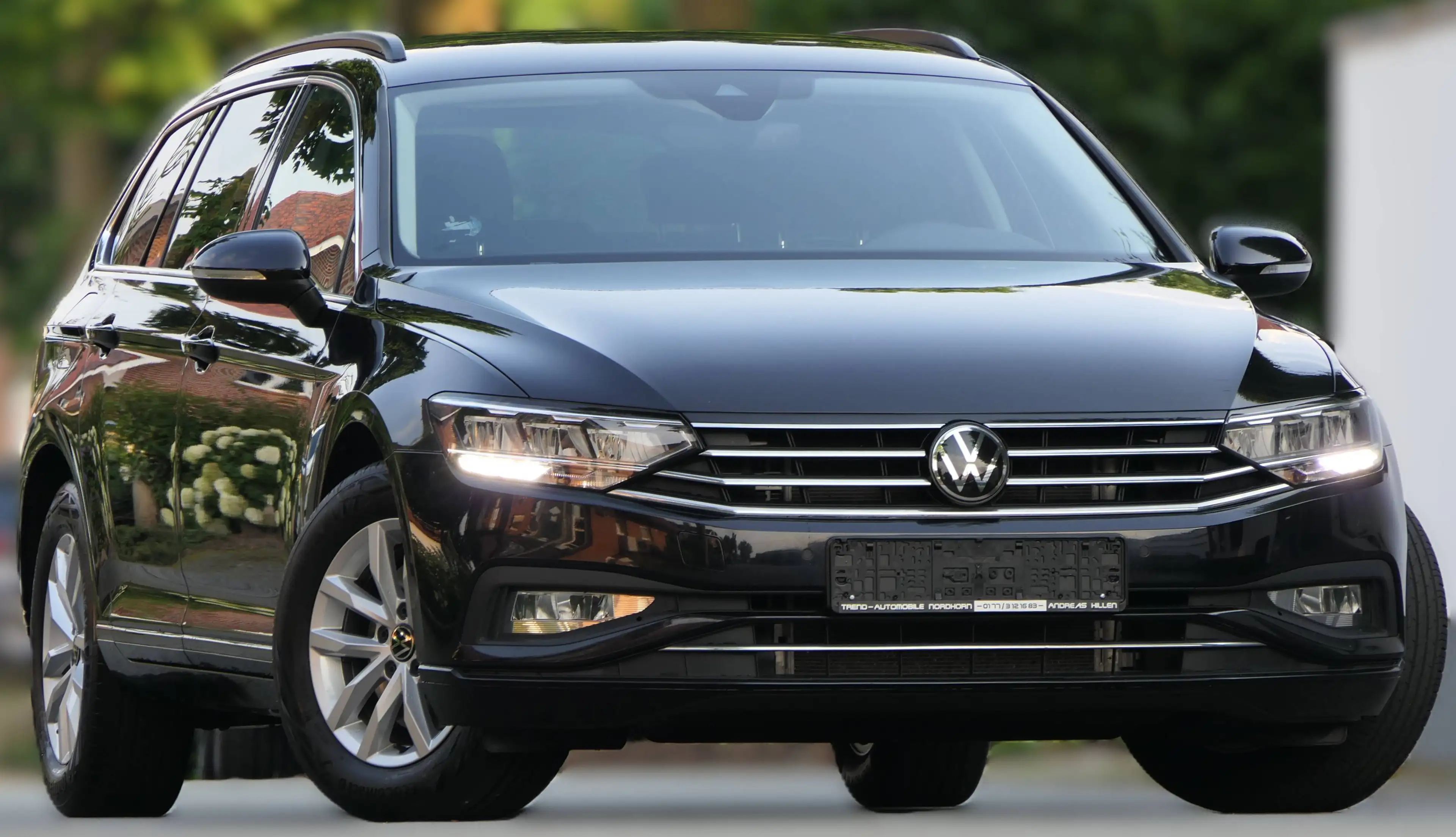 Volkswagen Passat Variant VW-PASSAT+VARIANT+TDI+DSG+NAVI+ALU+E-SITZE+LED+AHK+ACC+RFK+TRAVEL-ASSIST — photo 13