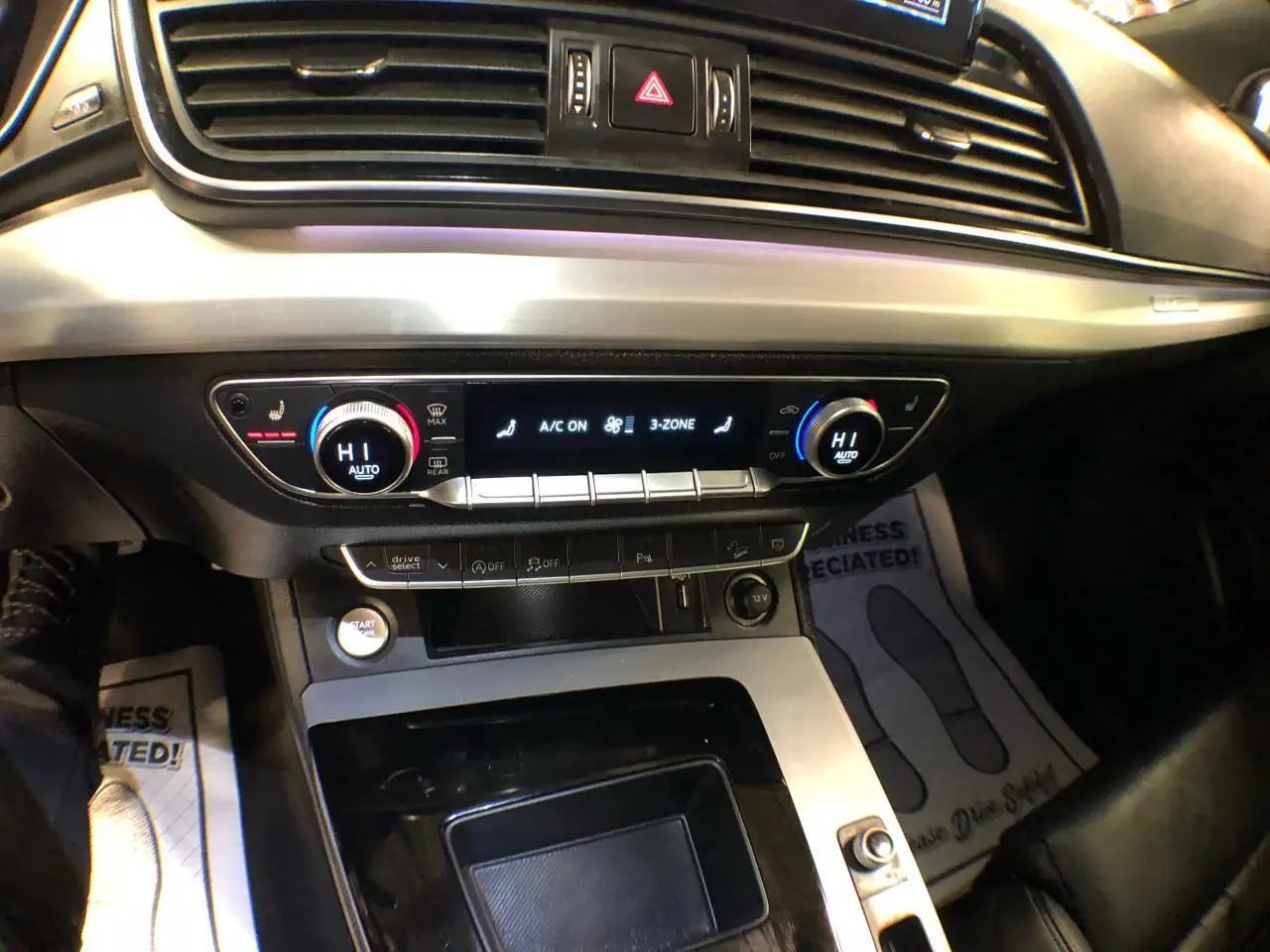 Audi Q5 снимка Audi Q5