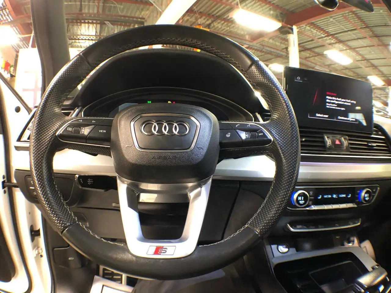 Audi Q5 снимка Audi Q5