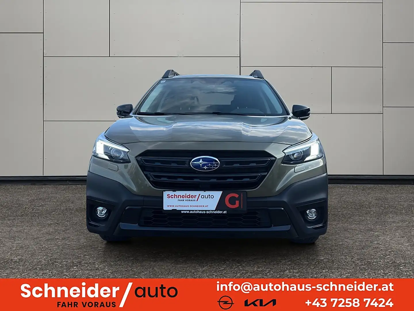 Subaru OUTBACK Outback 2,5i Adventure AWD CVT Grün - 2