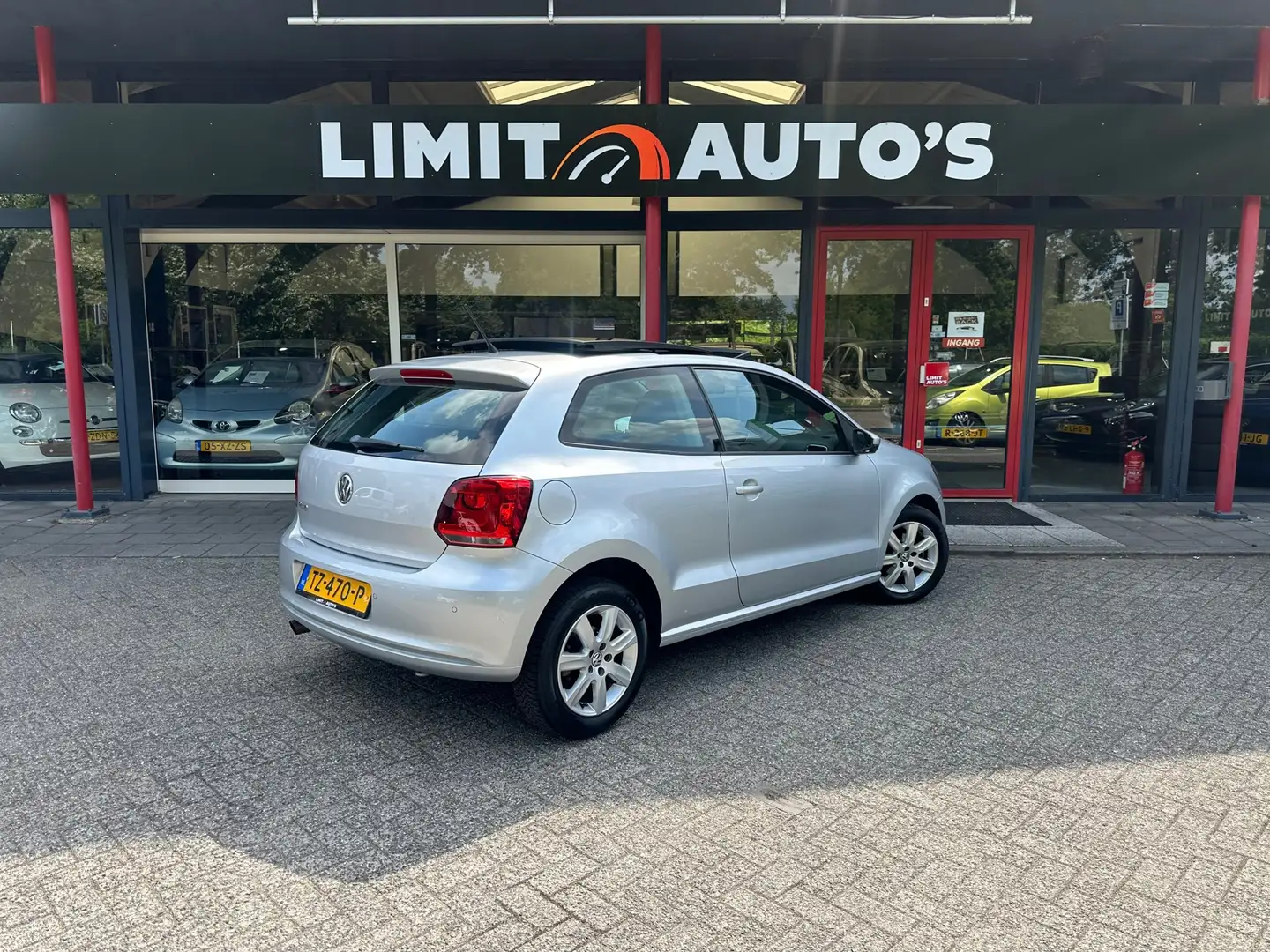 Volkswagen Polo 1.4-16V Highline Climate/Pano/Pdc/Cruise/El.ramen/ Grijs - 2