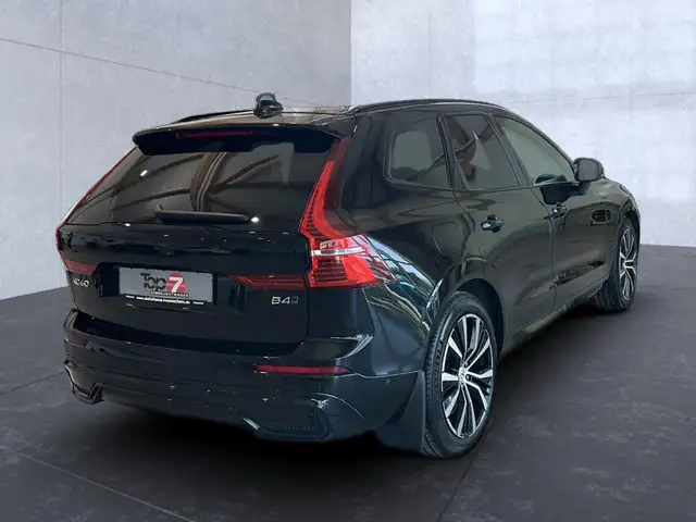 Volvo XC60 view 7