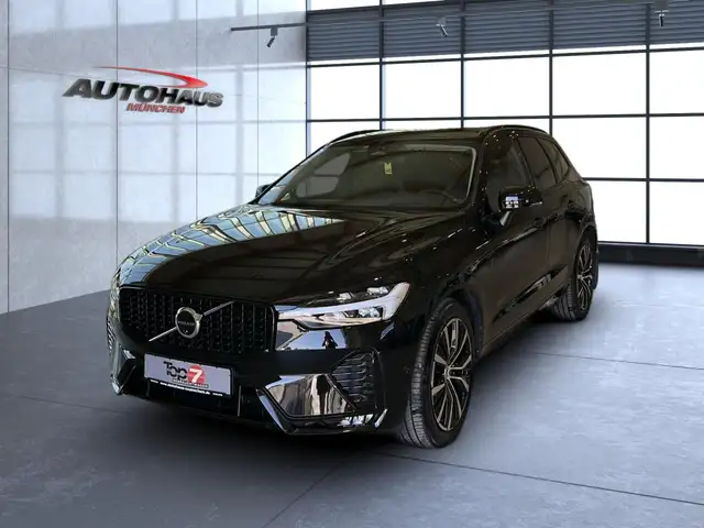 Volvo XC60 view 3