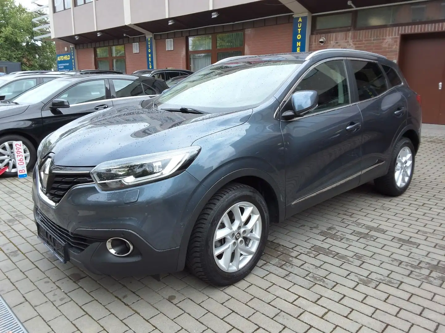 Renault Kadjar Business Edition Automatik Navi Grau - 1