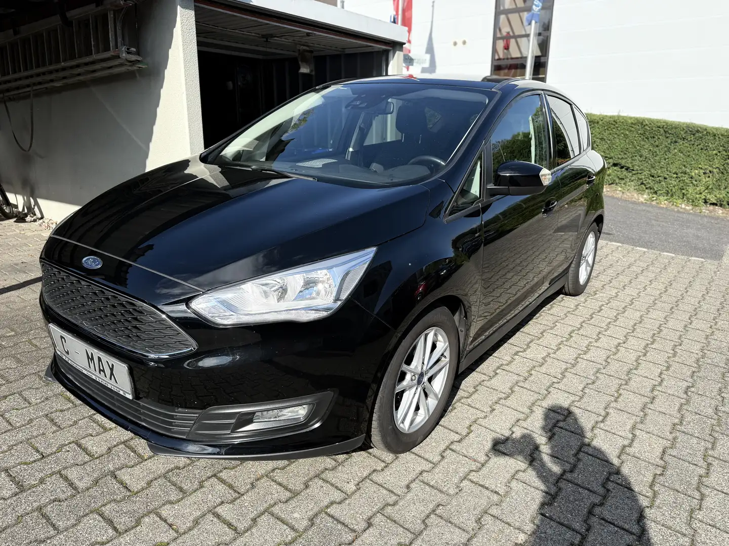 Ford C-Max Cool Schwarz - 1