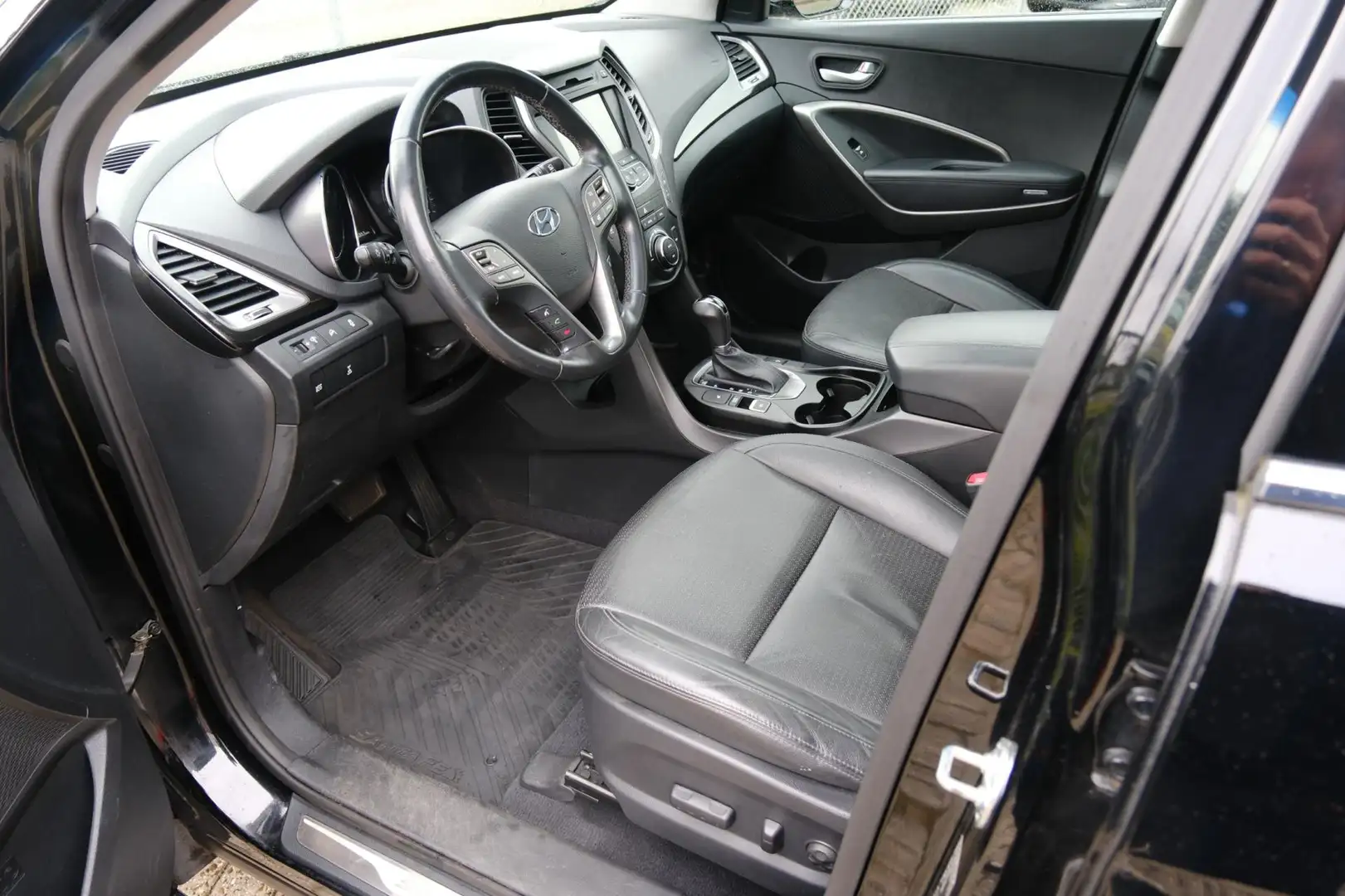 Hyundai SANTA FE 2.2 CRDi 4WD Business Edition Aut. Leer|Pano|Trekh Noir - 2