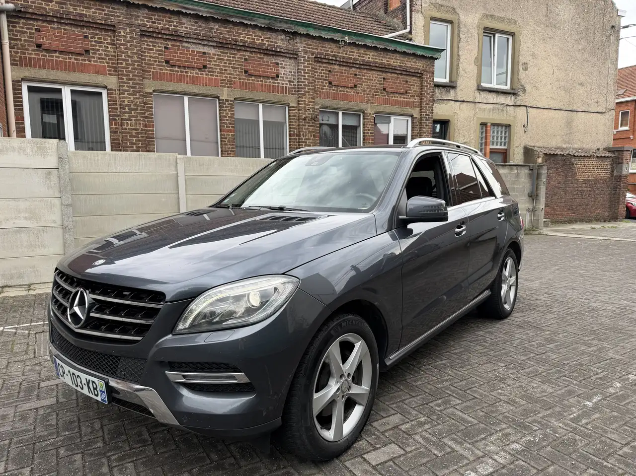 Mercedes-Benz ML 350