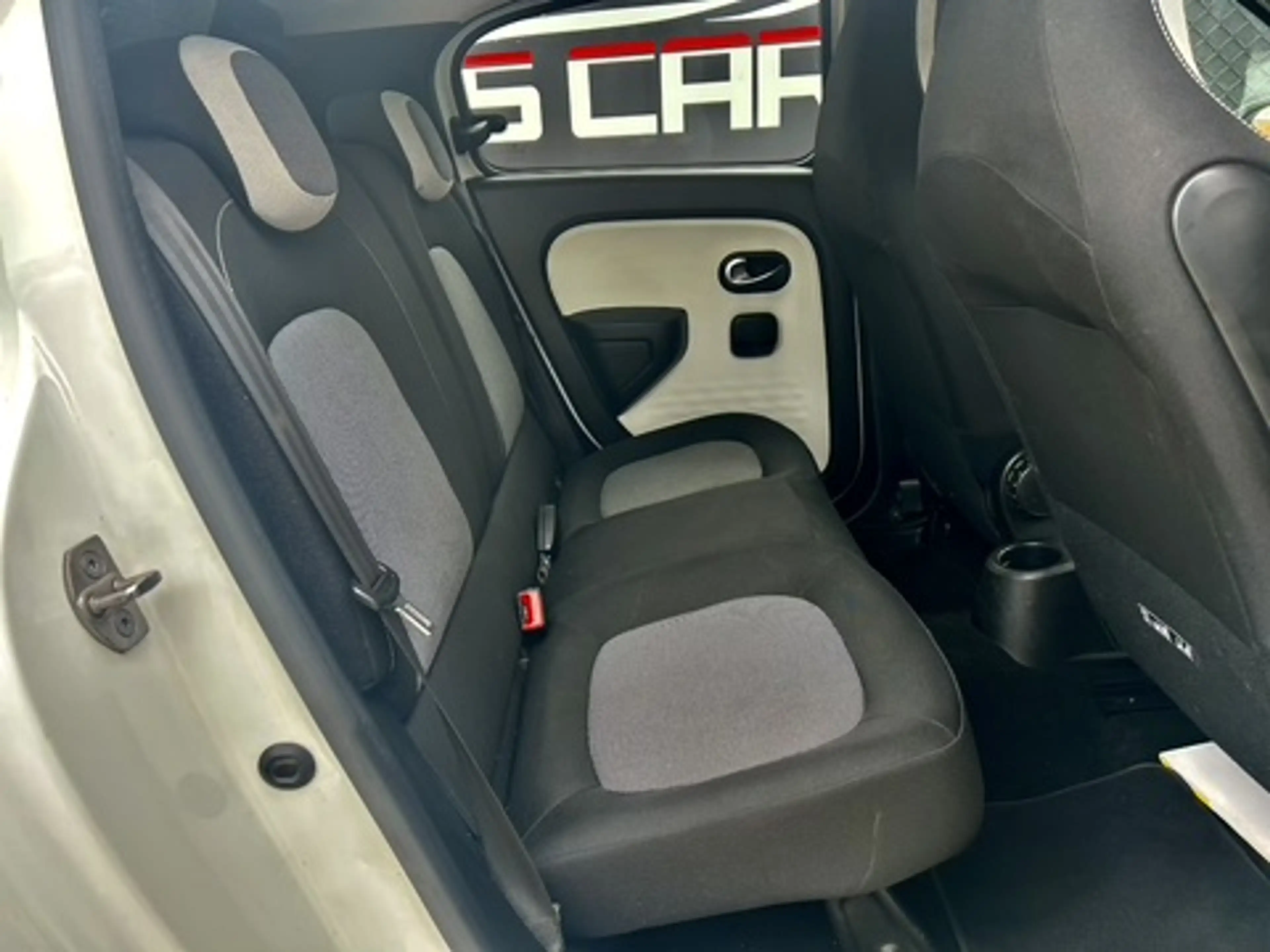 Renault Twingo 1.0i 12v*1erPROPRIETAIRE*FAIBLES TAXES*AIRCO* — photo 14