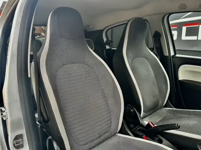 Renault Twingo view 12