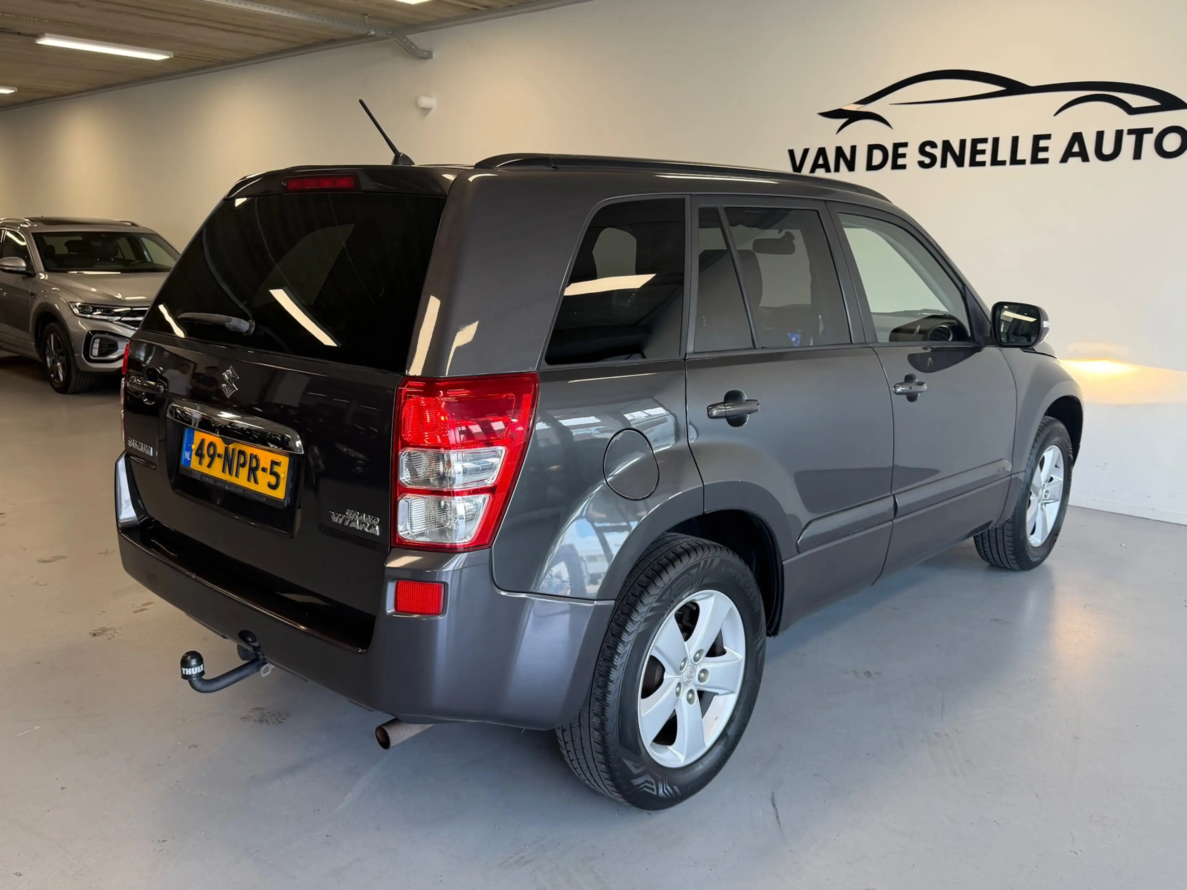 Suzuki Grand Vitara 2.4 Exclusive CARPLAY/CAMERA/STOELVERW/KEYLESS — photo 9