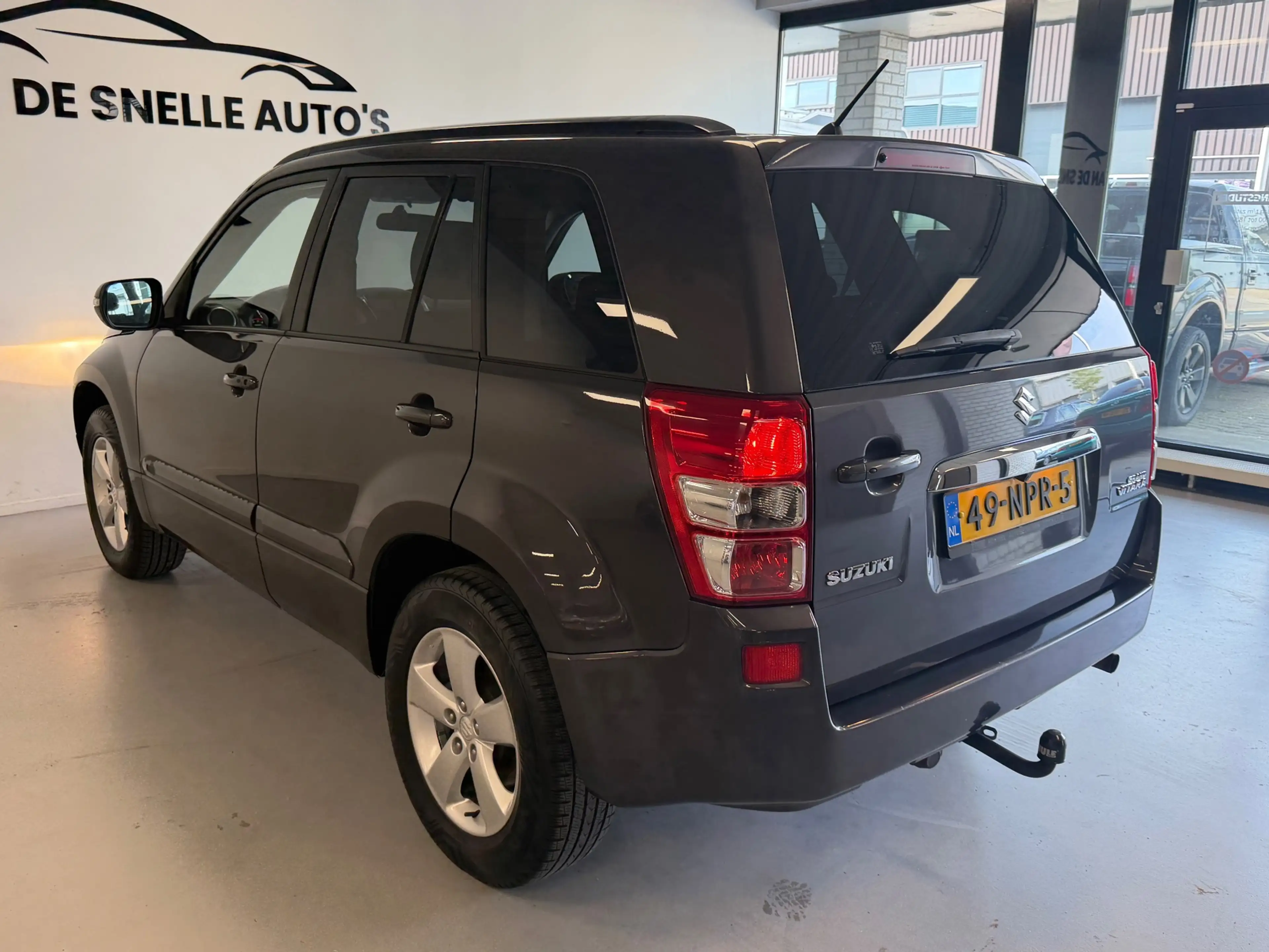 Suzuki Grand Vitara 2.4 Exclusive CARPLAY/CAMERA/STOELVERW/KEYLESS — photo 8