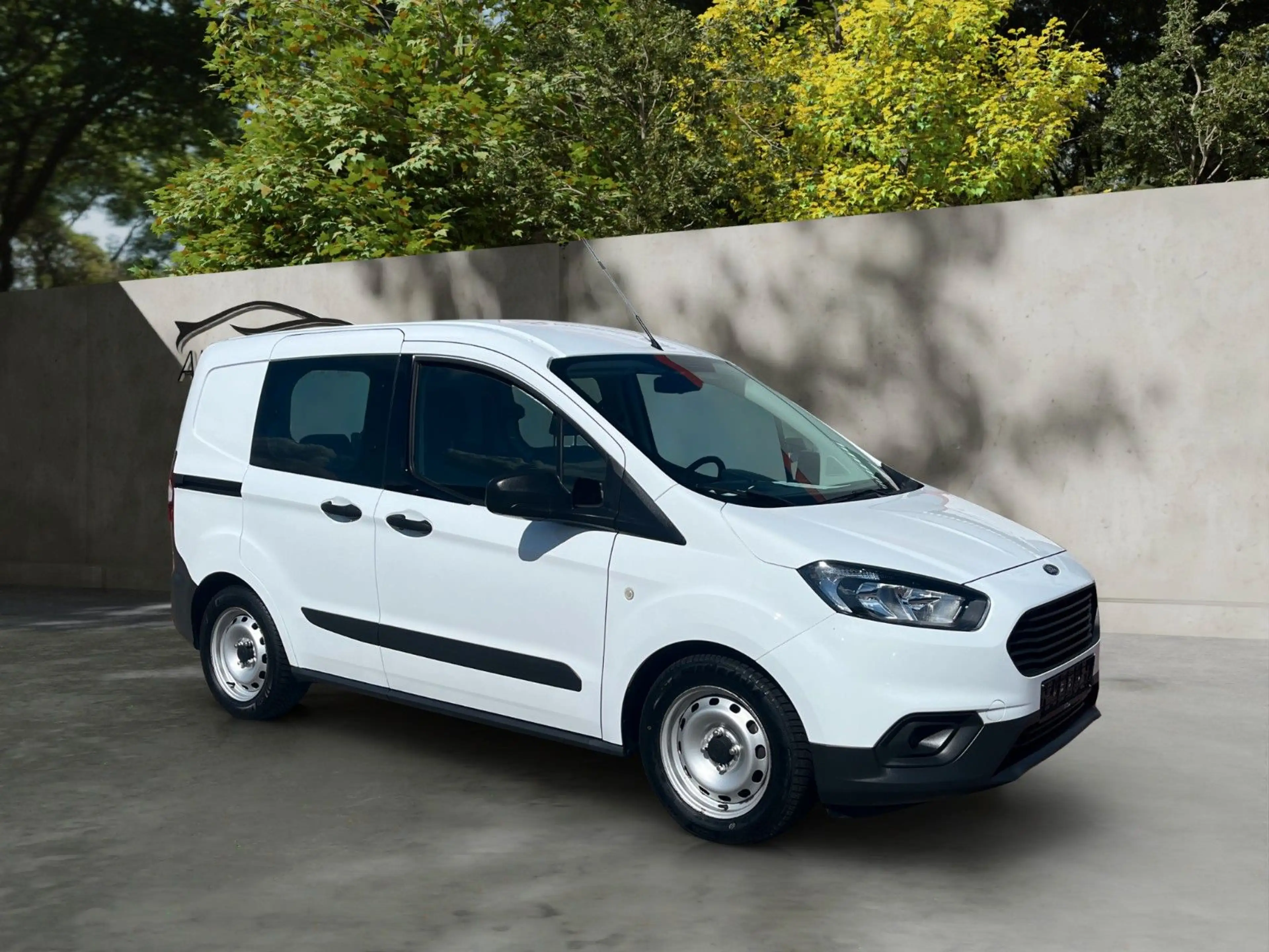 Ford Transit Courier /1.Hand/2xSchiebetür/Klima