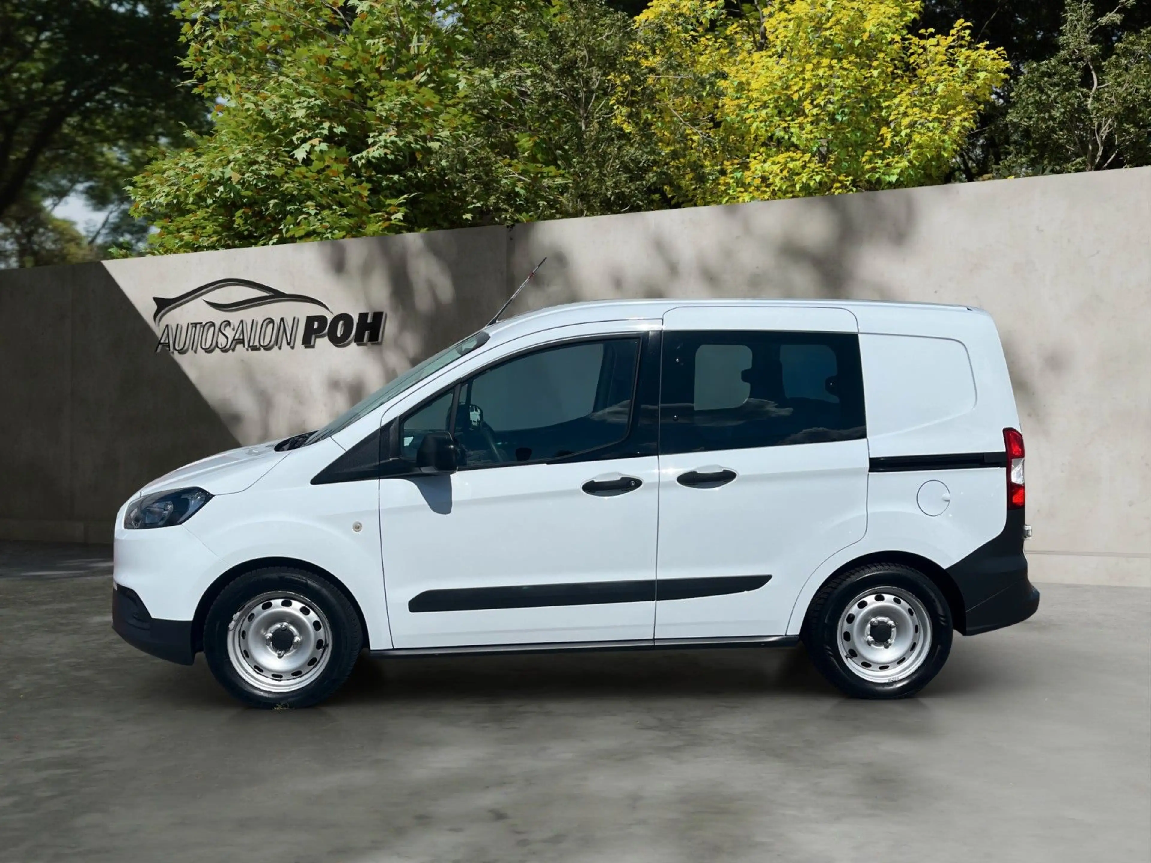 Ford Transit Courier /1.Hand/2xSchiebetür/Klima — photo 4