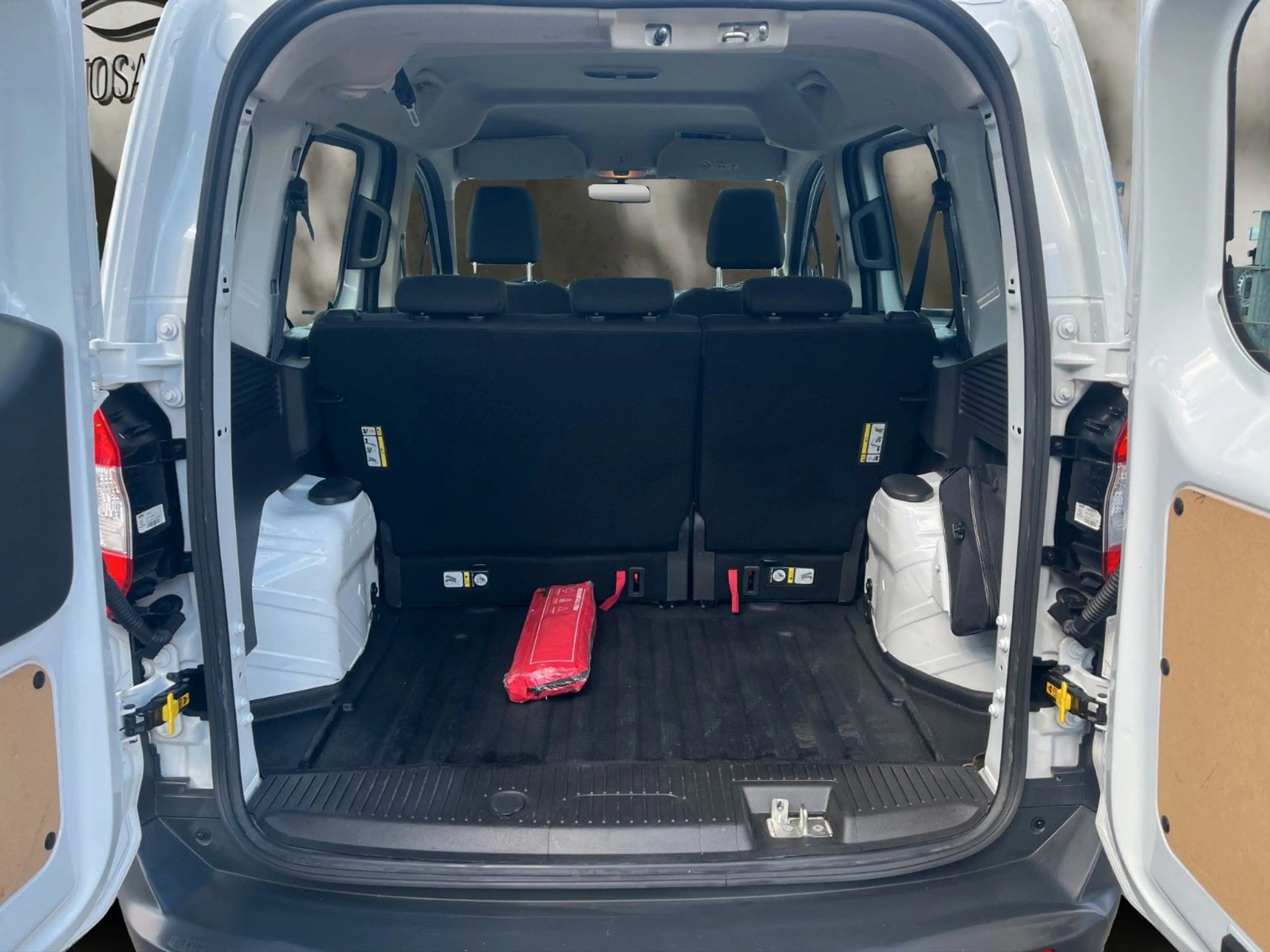 Ford Transit Courier /1.Hand/2xSchiebetür/Klima — photo 15