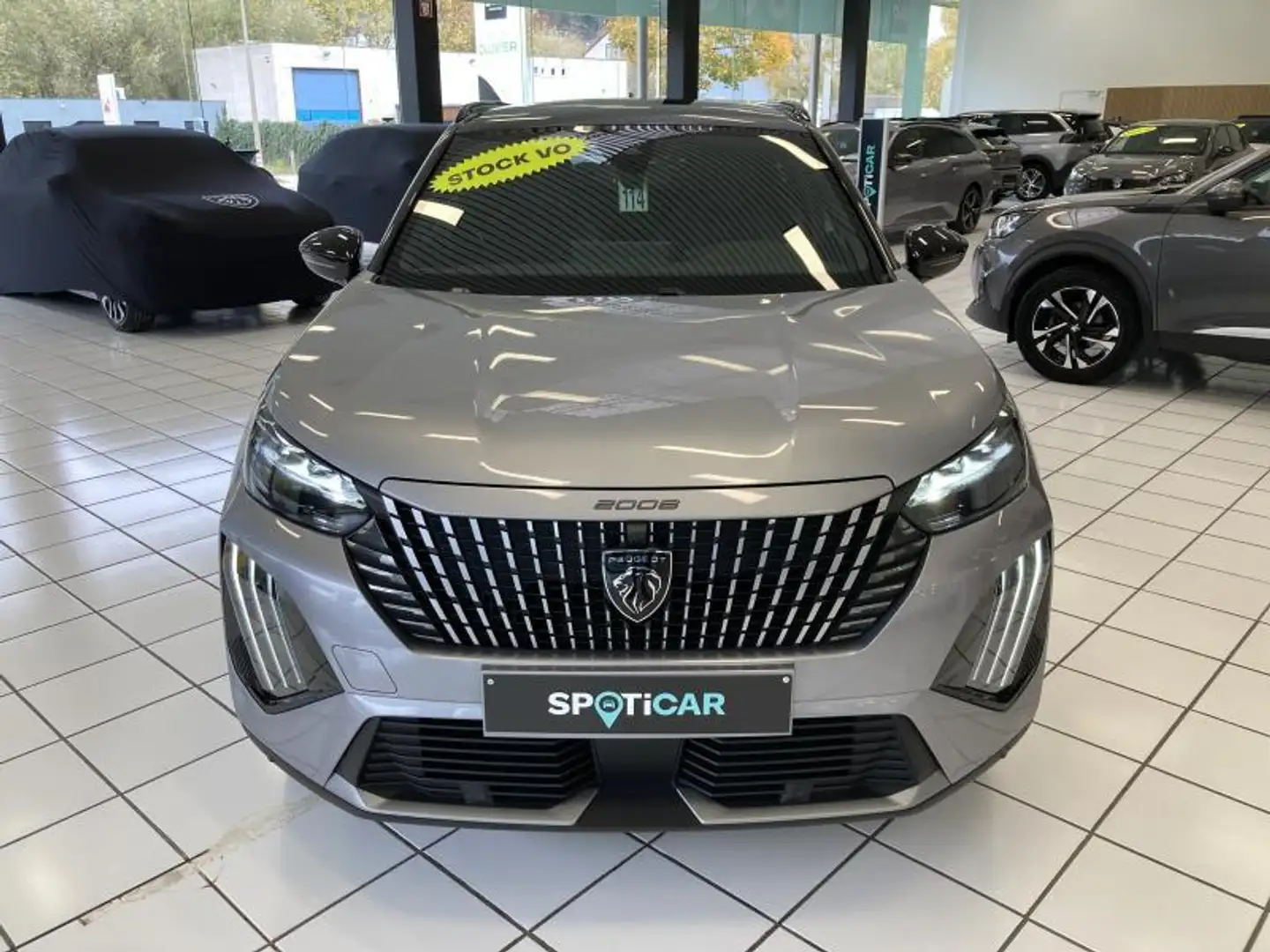 Peugeot 2008 II GT Gris - 2