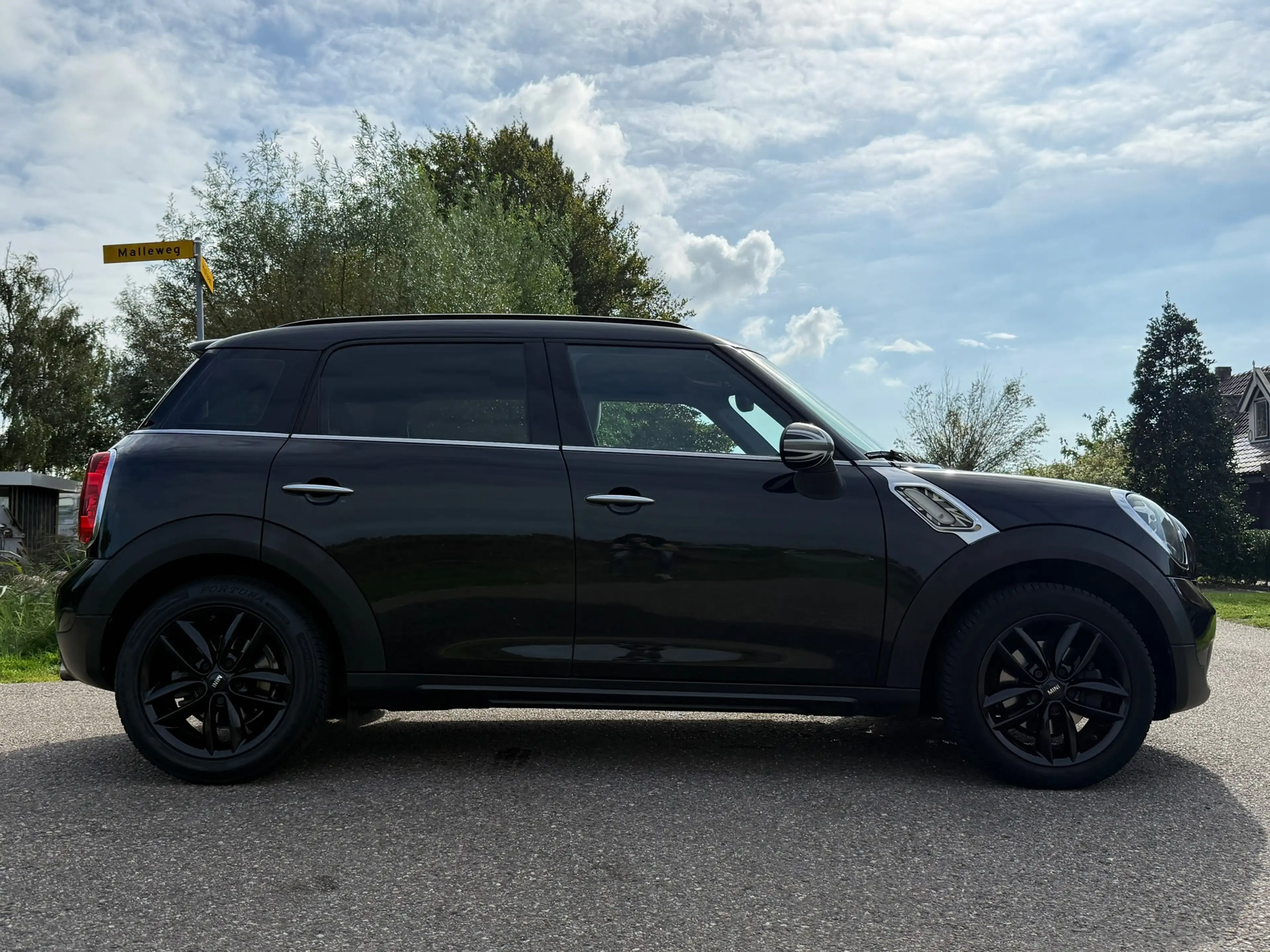 MINI Cooper Countryman 1.6 Knockout Edition / Navi / Leder / Clima / Stoe — photo 29