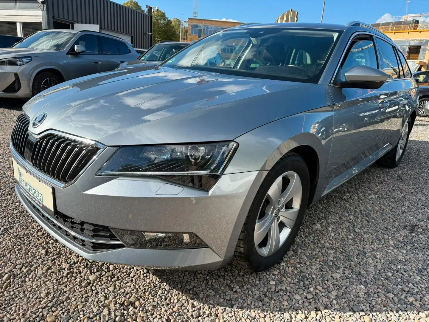 Skoda Superb Combi Style Grau - 1