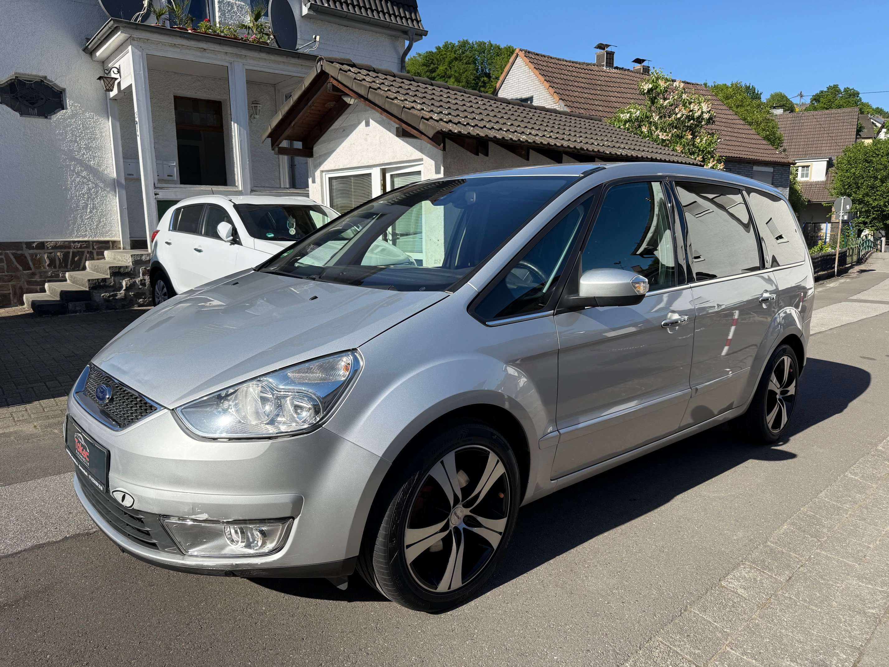 Second hand Ford Galaxy 2.0