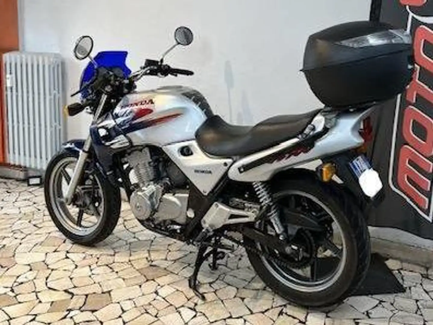 Honda CB 500 F Silver - 2