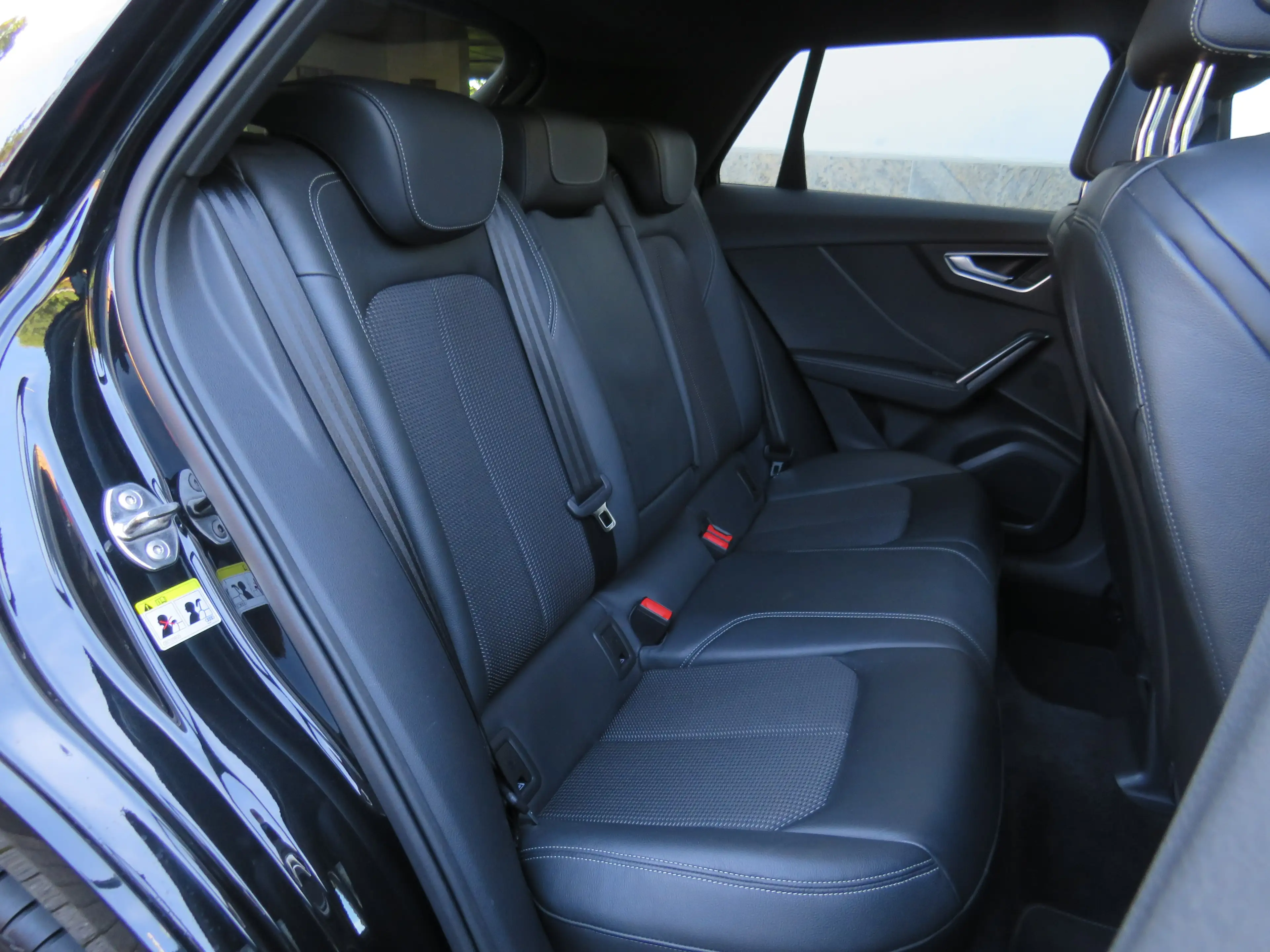 Audi SQ2 2.0 TFSI quattro // ACC, R-Kam, Pano, Virtl. — photo 13