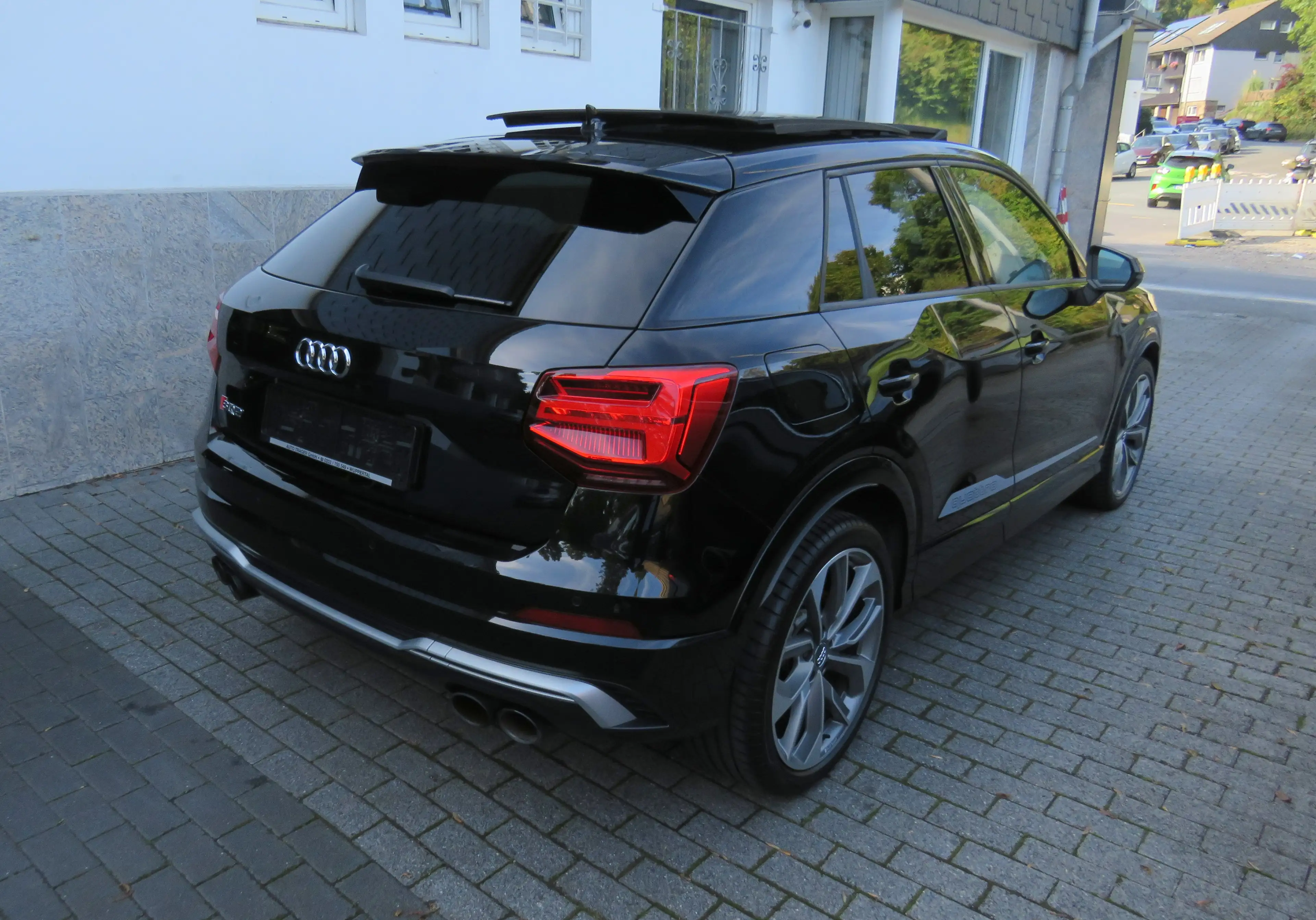Audi SQ2 2.0 TFSI quattro // ACC, R-Kam, Pano, Virtl. — photo 10
