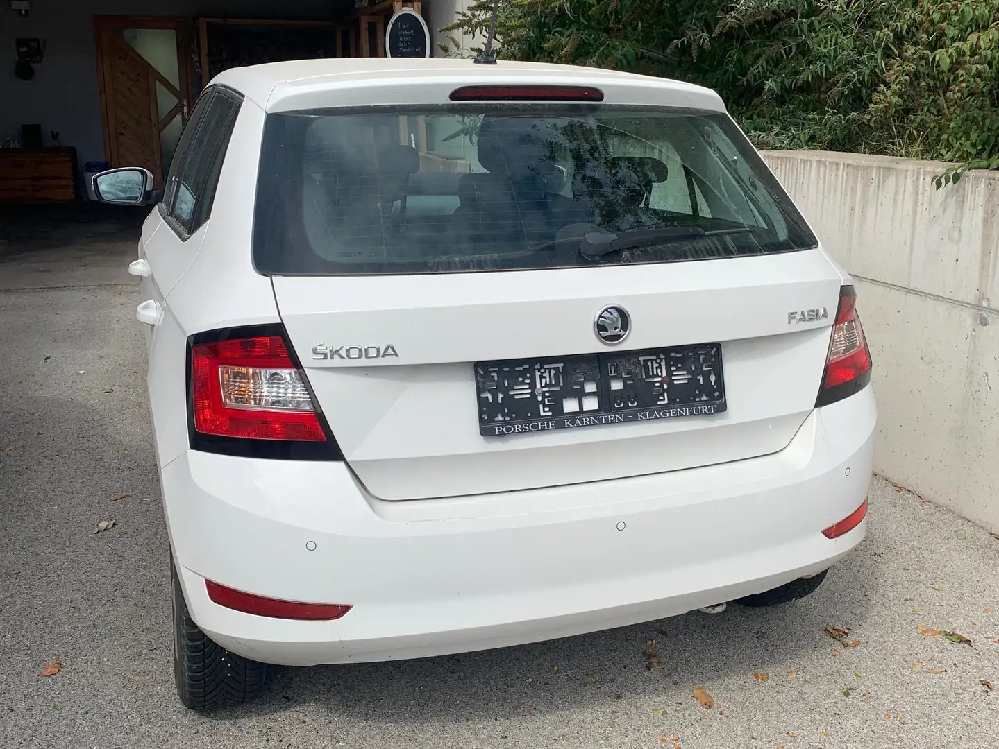 Skoda Fabia Fabia Ambition 1,0 TSI Ambition Weiß - 2