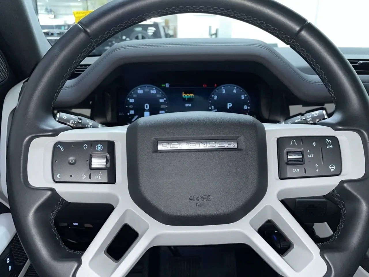 Land Rover Defender снимка Land Rover Defender