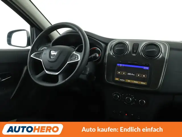 Dacia Sandero view 13