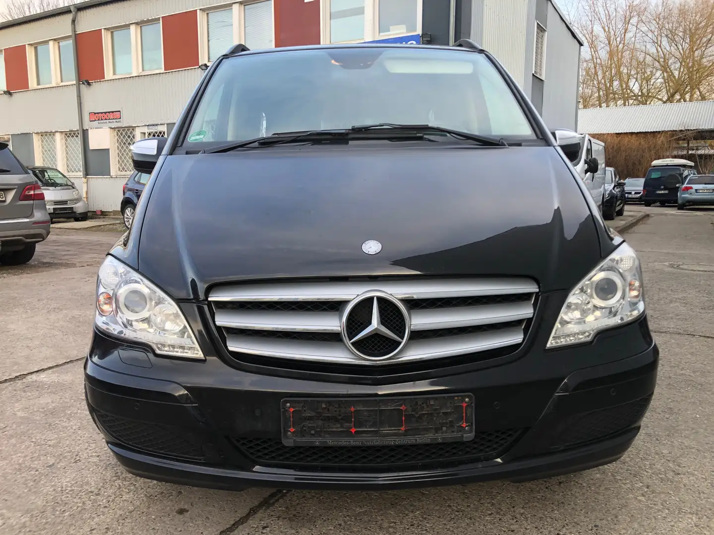 Mercedes-Benz Viano 2.2 CDI Ambiente lang TÜV AU NEU Fekete - 2