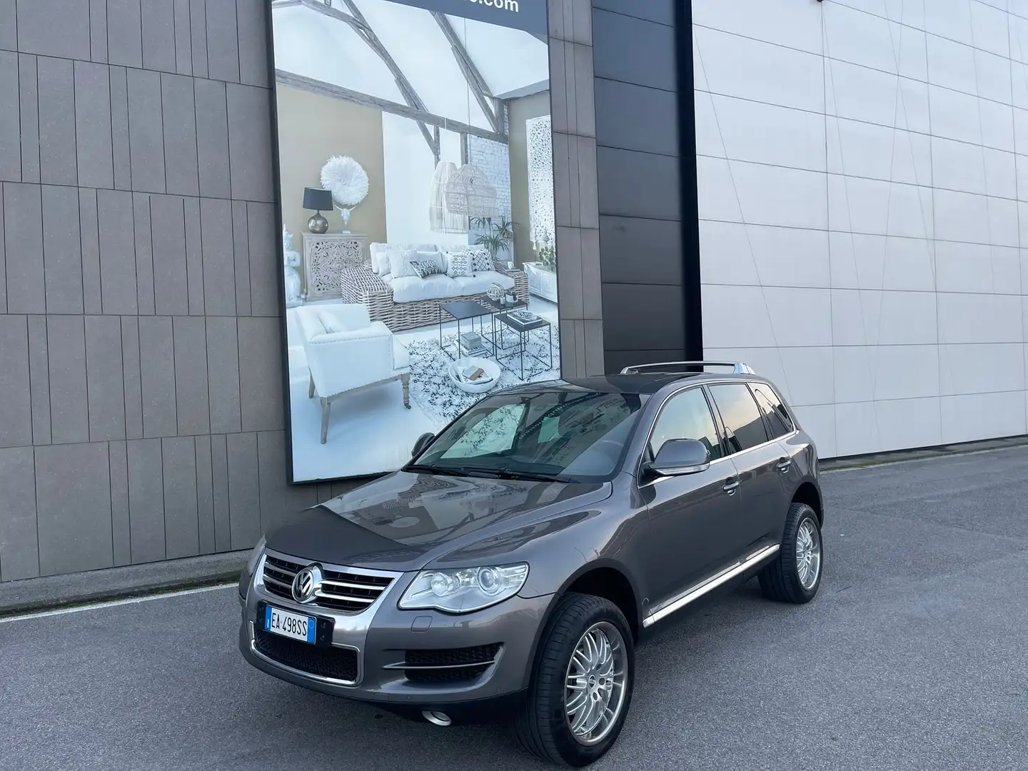 Volkswagen Touareg 3.0 V6 tdi Executive 240cv tiptronic dpf Gris - 2