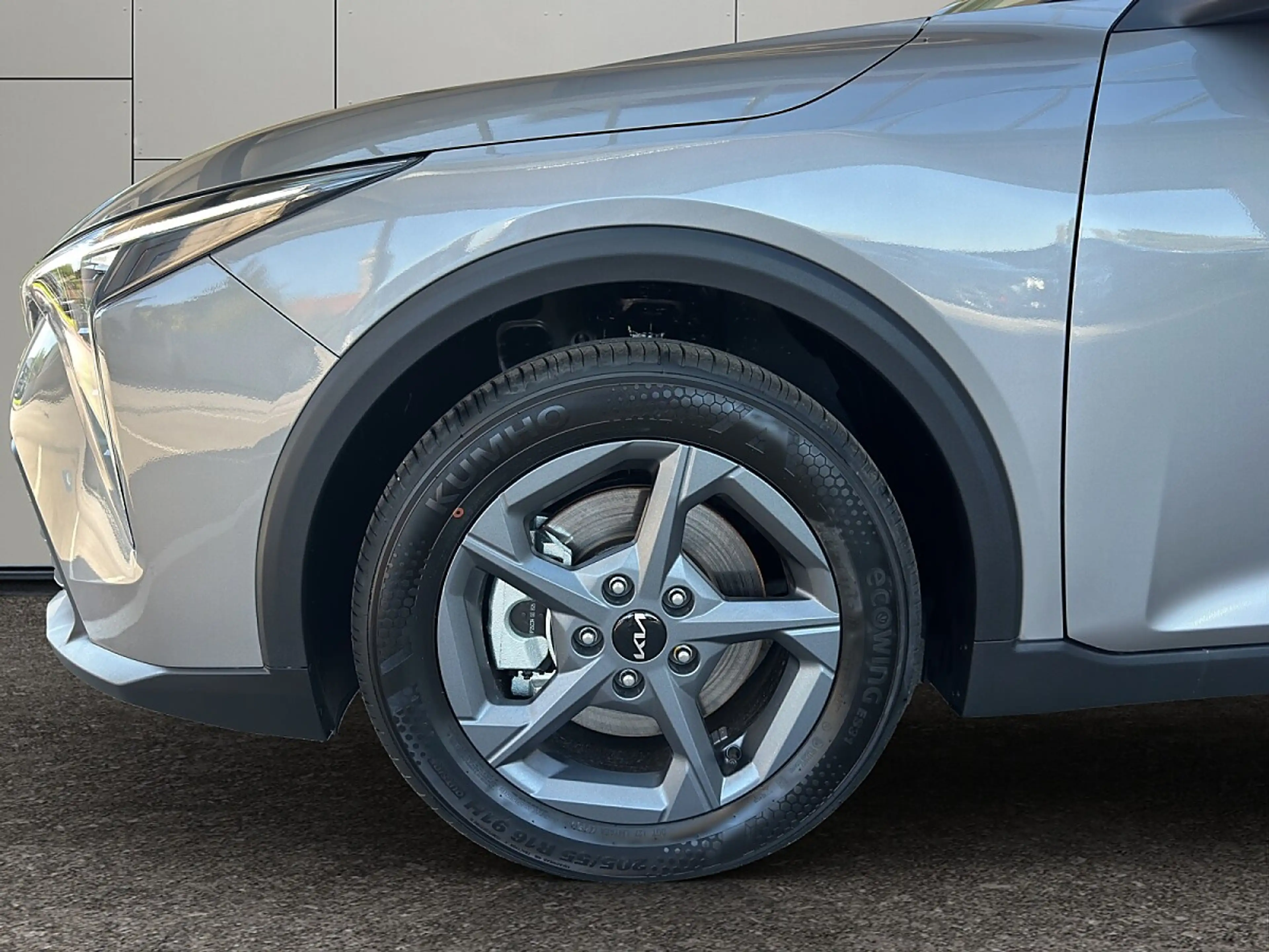 Kia K4 1,6 TGDI Silber DCT — photo 7