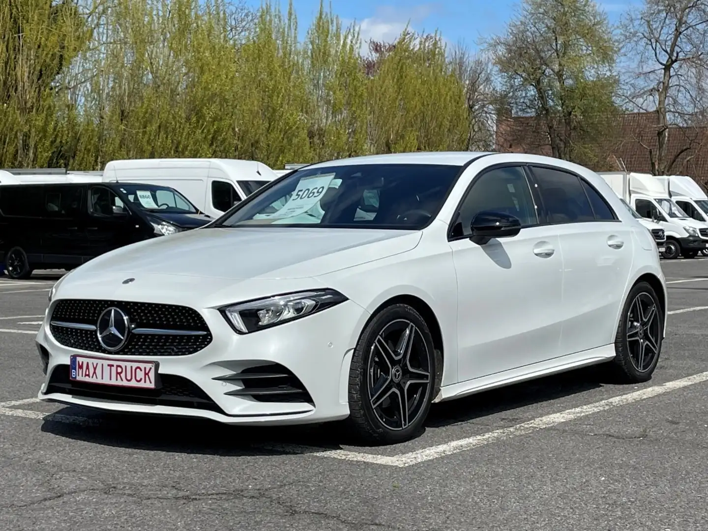 Mercedes-Benz A 180 d AMG - 17.950€ - Leasing 851€/M Wit - 1
