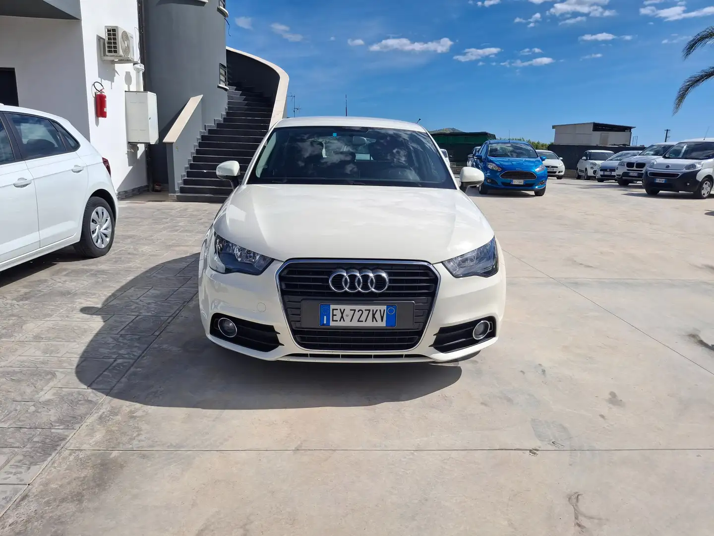 Audi A1 Sportback 1.6 tdi Ambition 90cv Bianco - 2