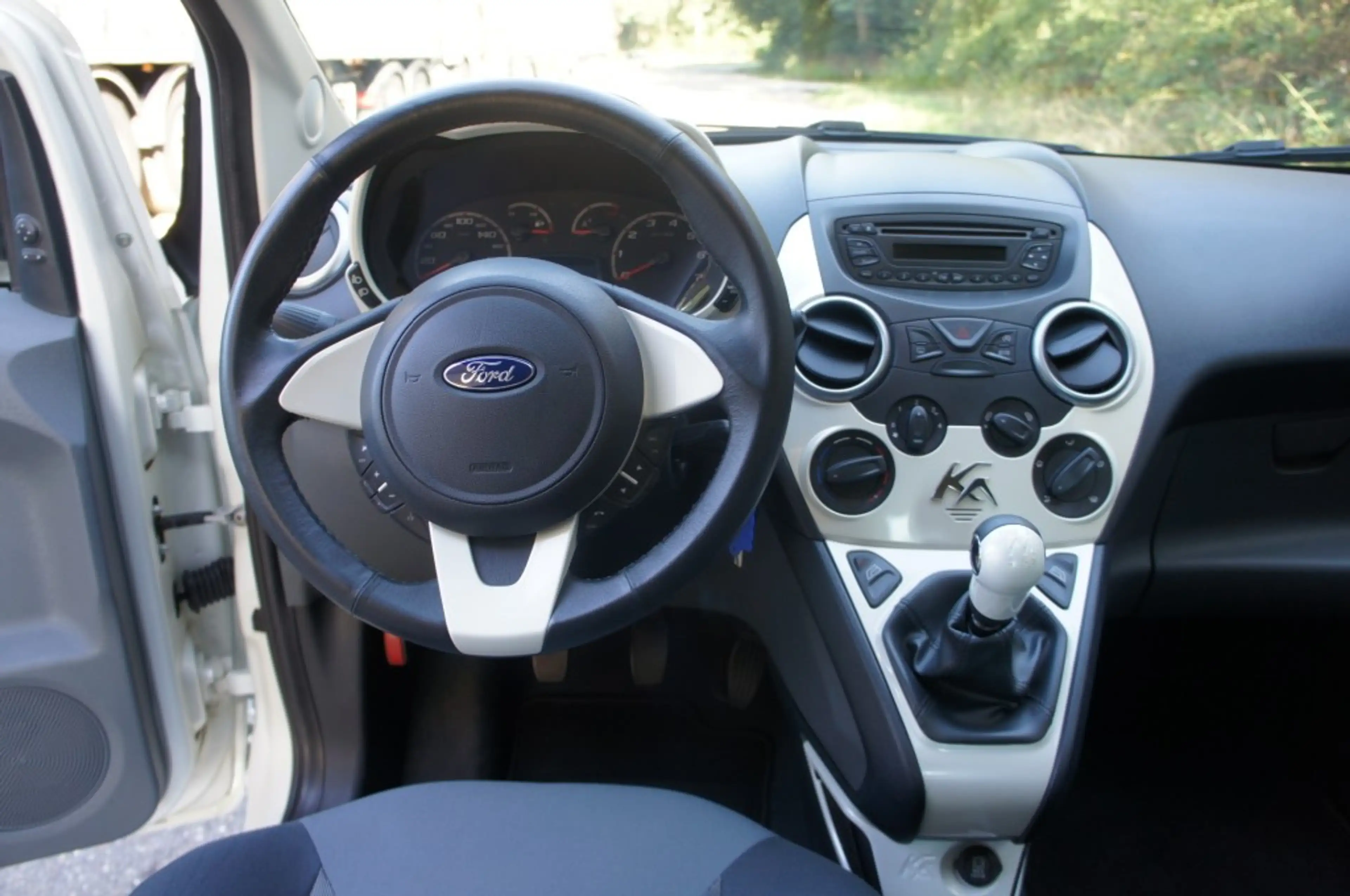 Ford Ka/Ka+ 1.2 TITANIUM X PANO/PARELMOER/AIRCO/16INCH-ALLSEAS — photo 10
