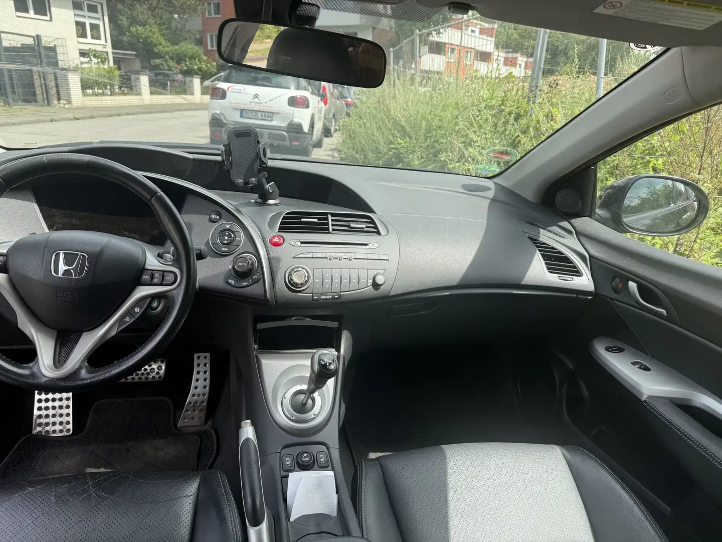 Honda Civic 1.8i-VTEC i-SHIFT Sport - 2